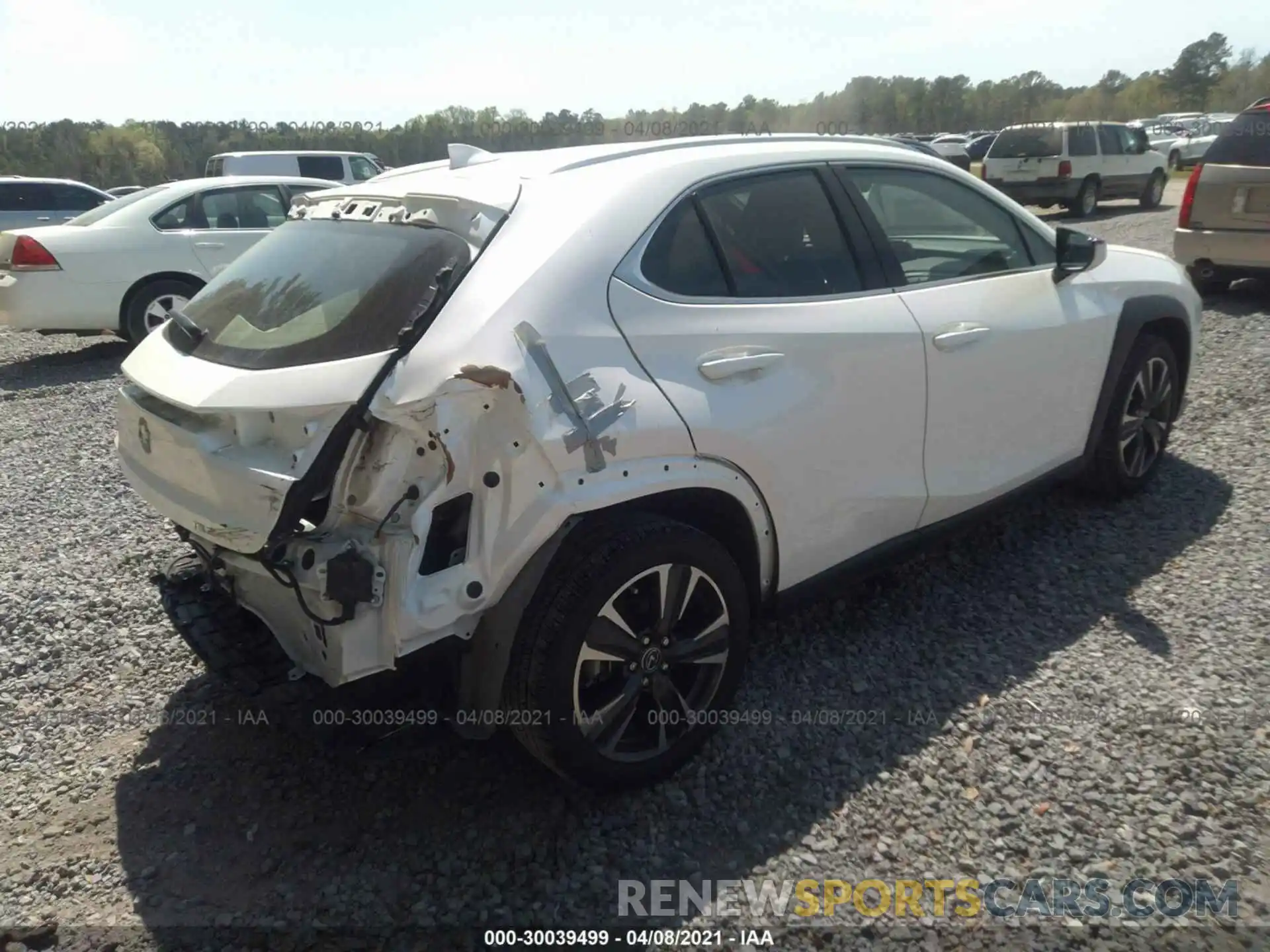 4 Photograph of a damaged car JTHY3JBH0K2015803 LEXUS UX 2019