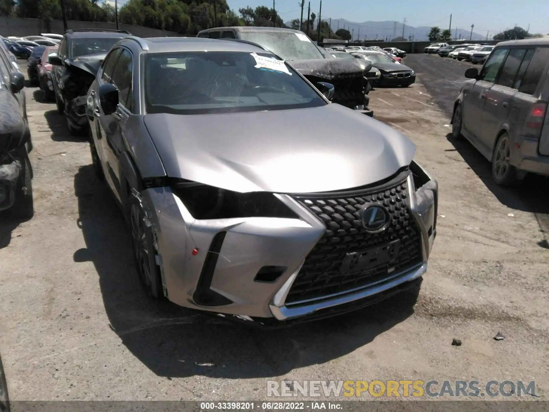 1 Photograph of a damaged car JTHY3JBH0K2020791 LEXUS UX 2019