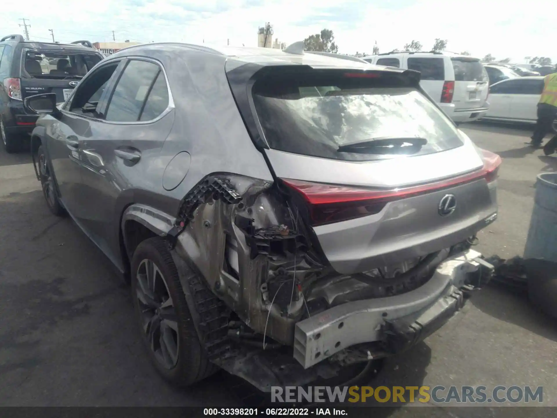 3 Photograph of a damaged car JTHY3JBH0K2020791 LEXUS UX 2019