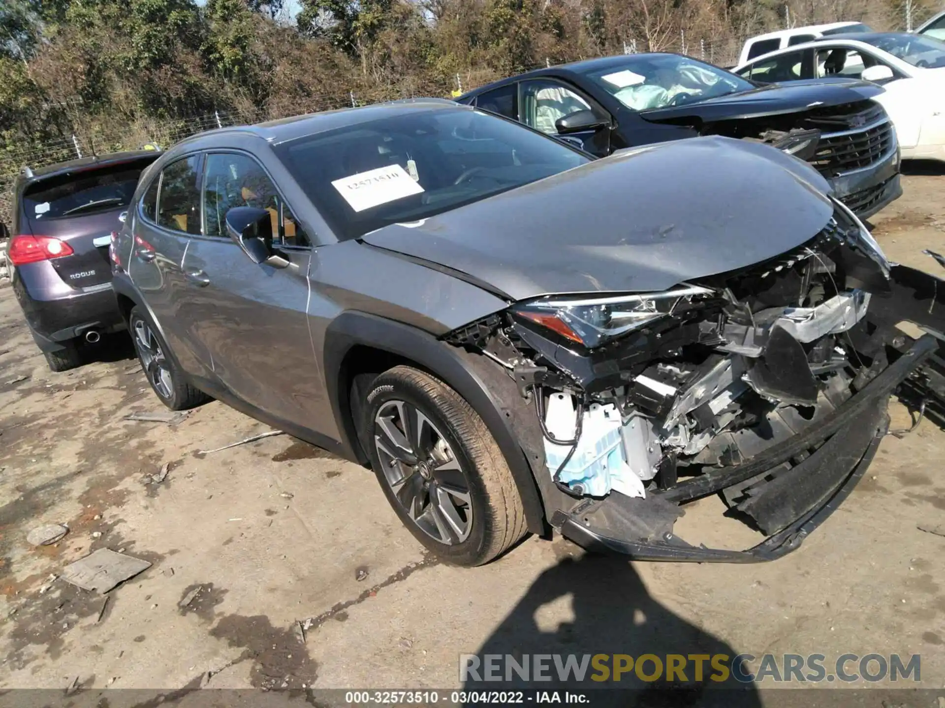 1 Photograph of a damaged car JTHY3JBH1K2002302 LEXUS UX 2019