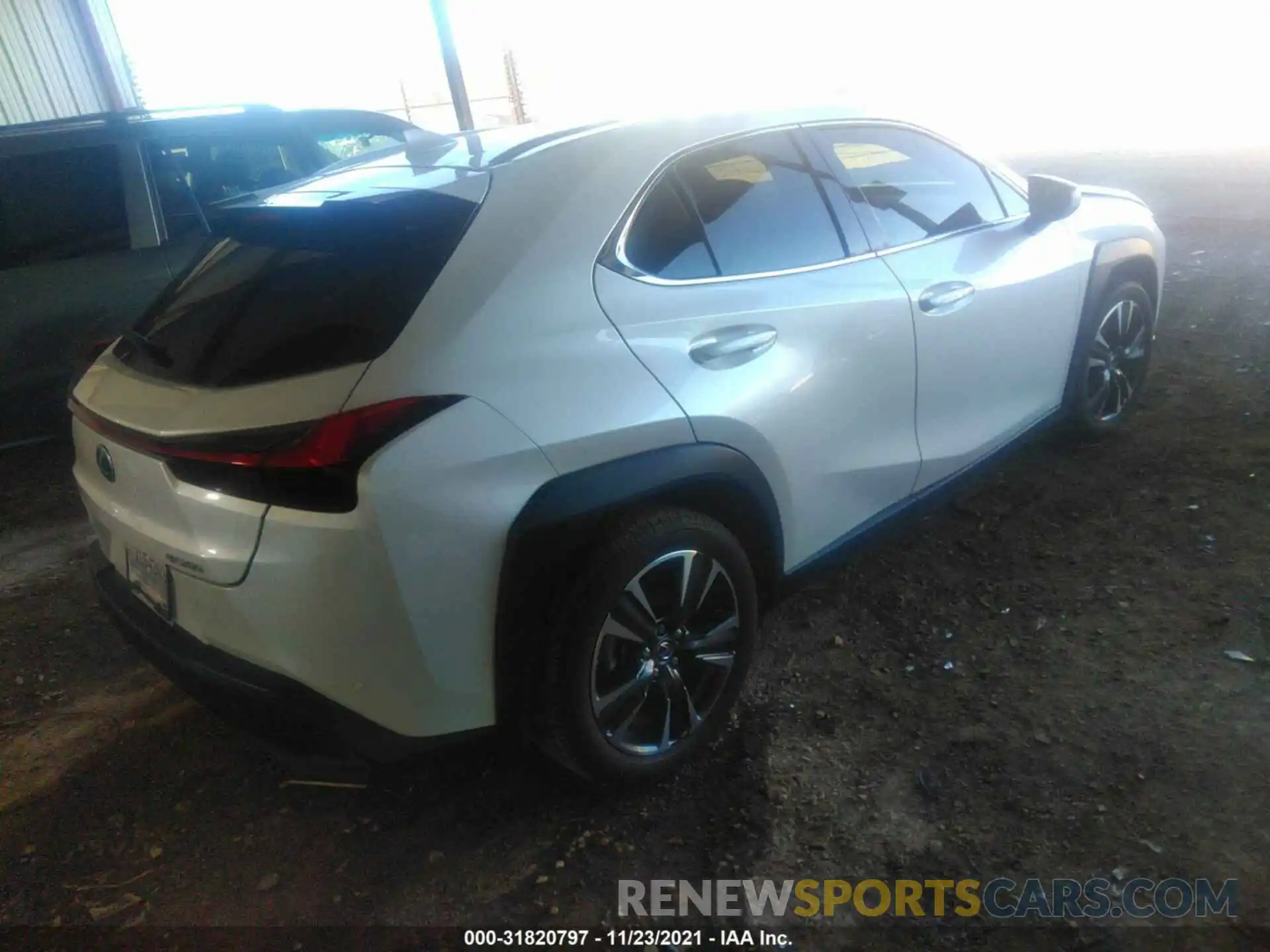 4 Фотография поврежденного автомобиля JTHY3JBH1K2003210 LEXUS UX 2019