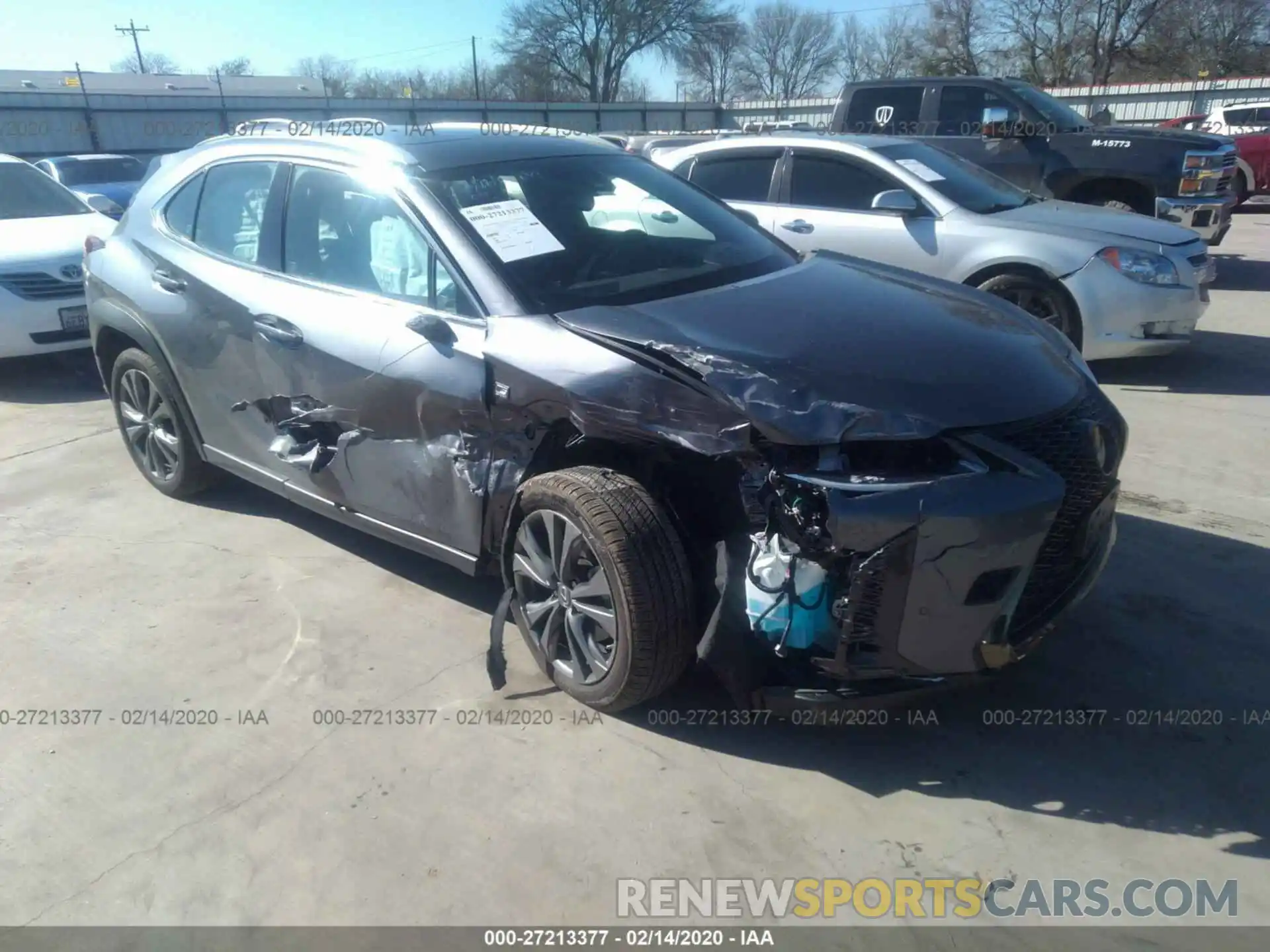 1 Photograph of a damaged car JTHY3JBH1K2009332 LEXUS UX 2019