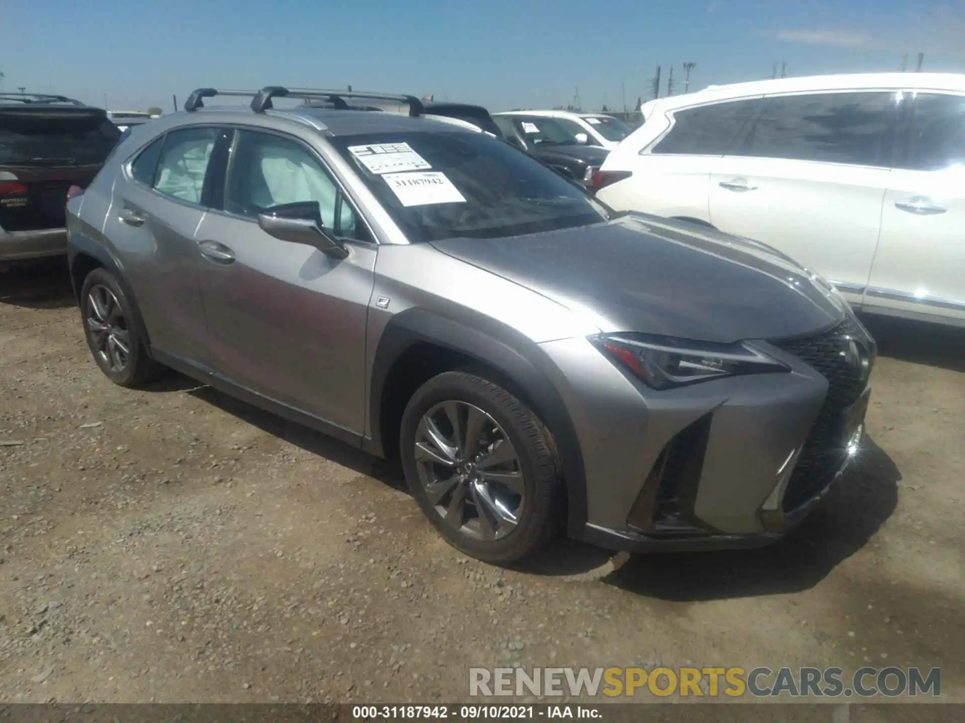 1 Photograph of a damaged car JTHY3JBH1K2017110 LEXUS UX 2019