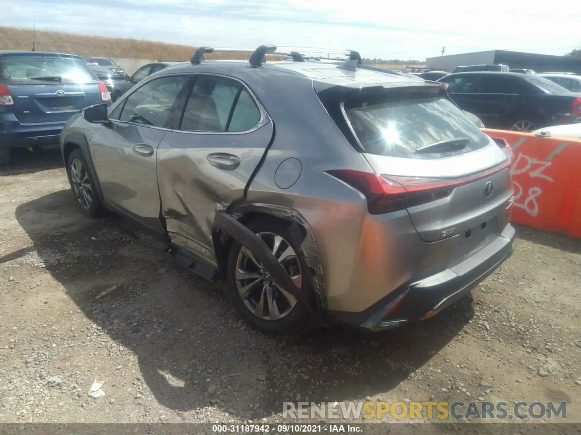 3 Photograph of a damaged car JTHY3JBH1K2017110 LEXUS UX 2019