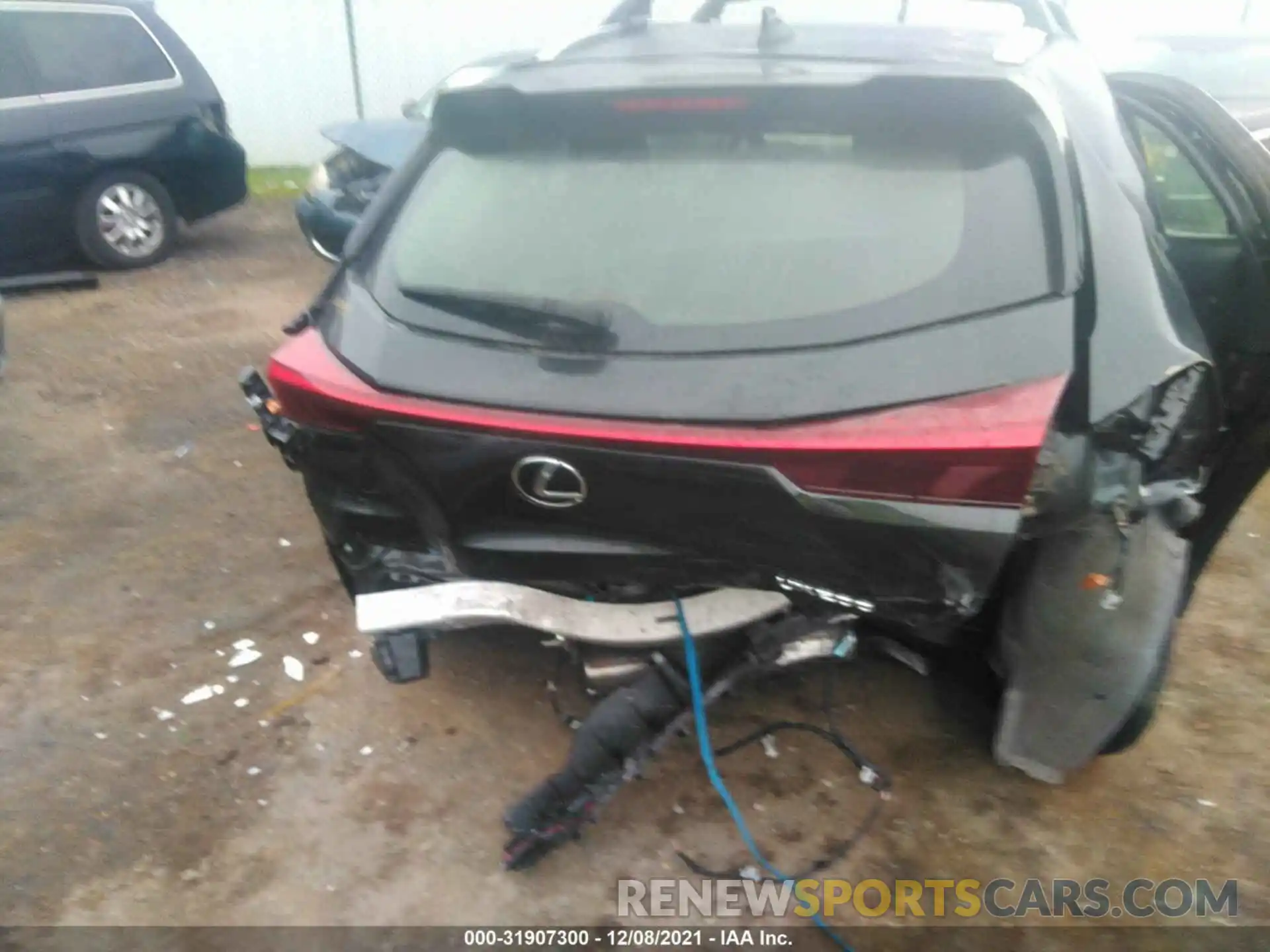 6 Photograph of a damaged car JTHY3JBH3K2000969 LEXUS UX 2019