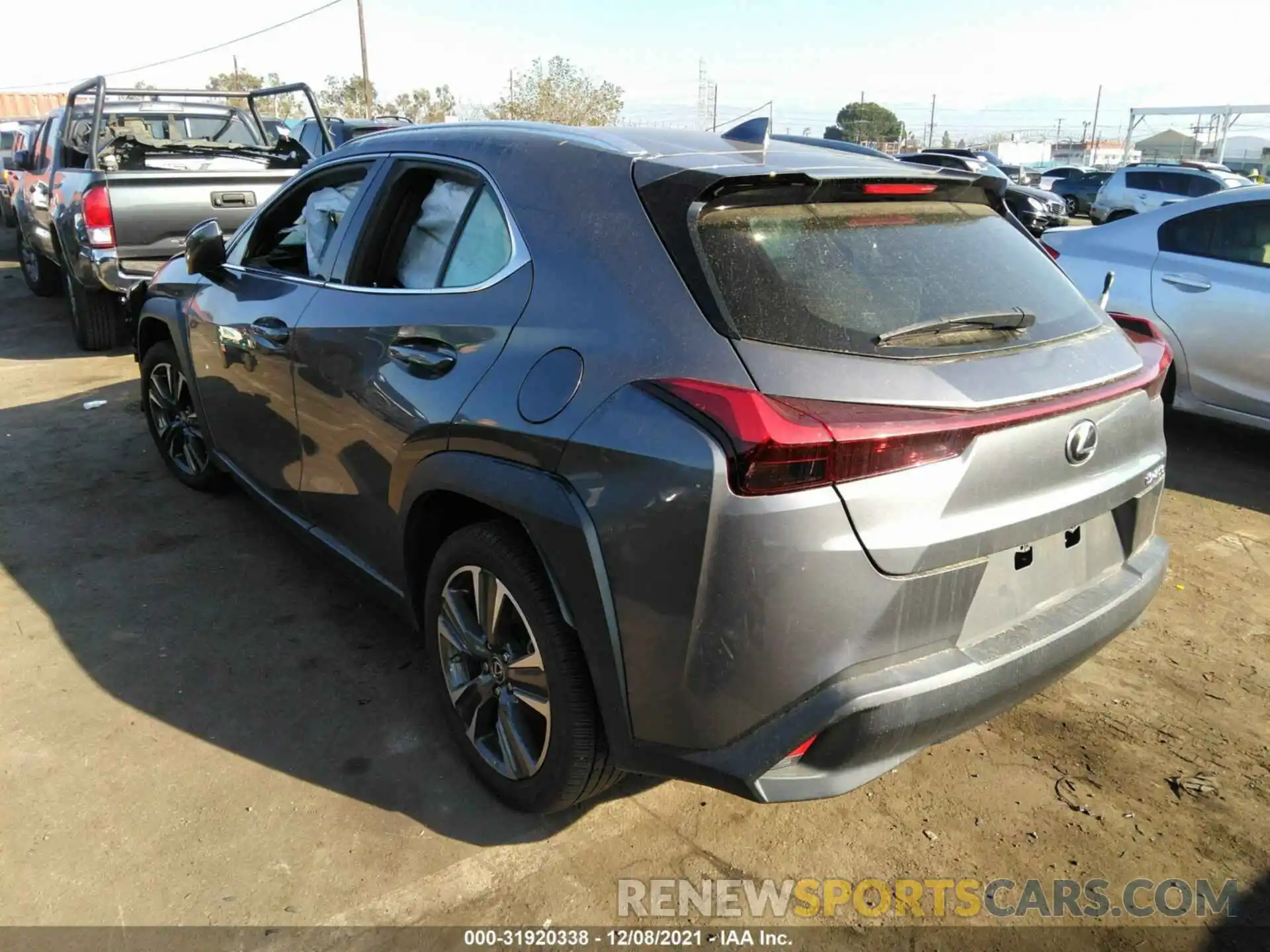 3 Фотография поврежденного автомобиля JTHY3JBH3K2007341 LEXUS UX 2019