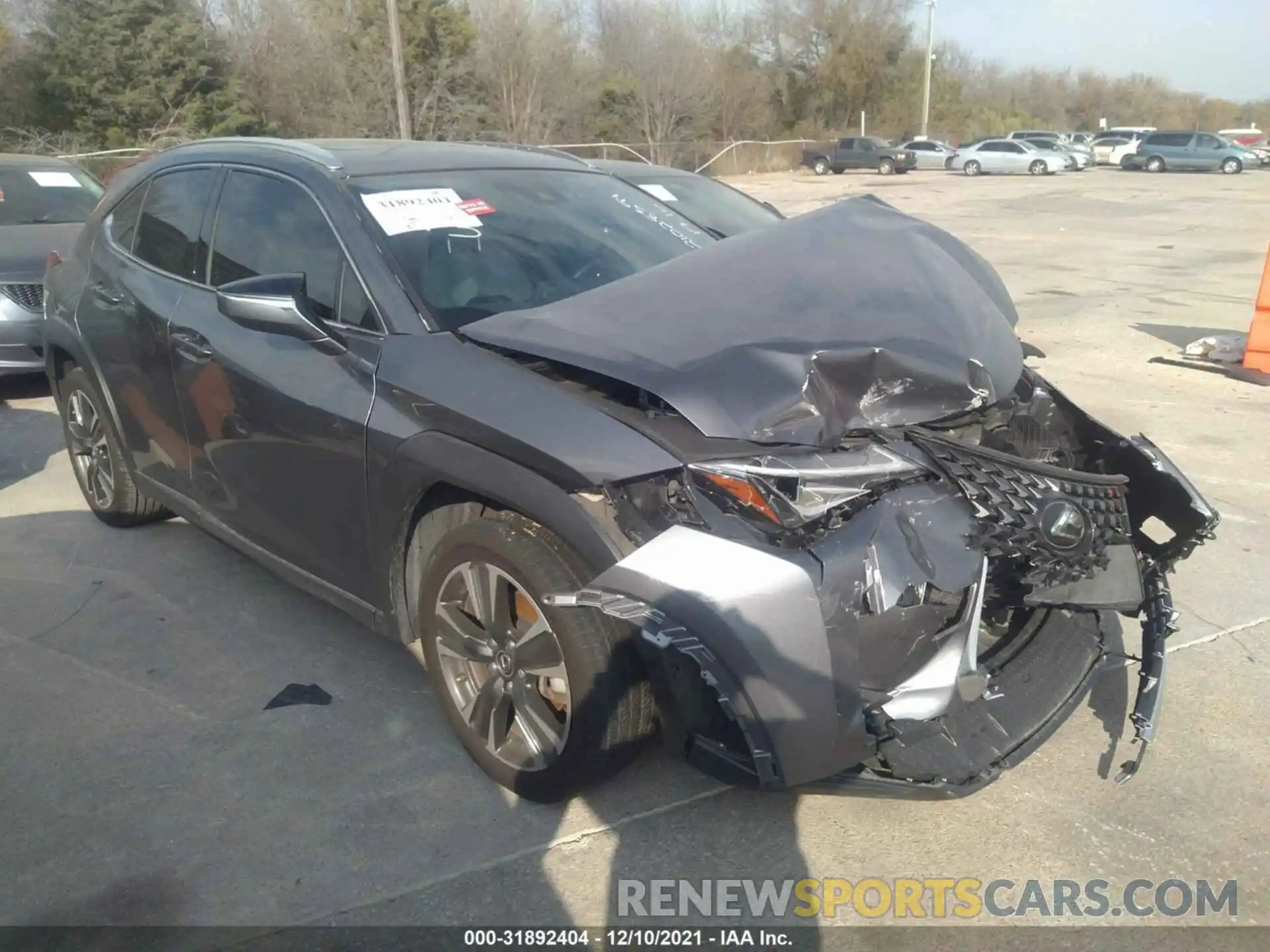 1 Photograph of a damaged car JTHY3JBH4K2013472 LEXUS UX 2019