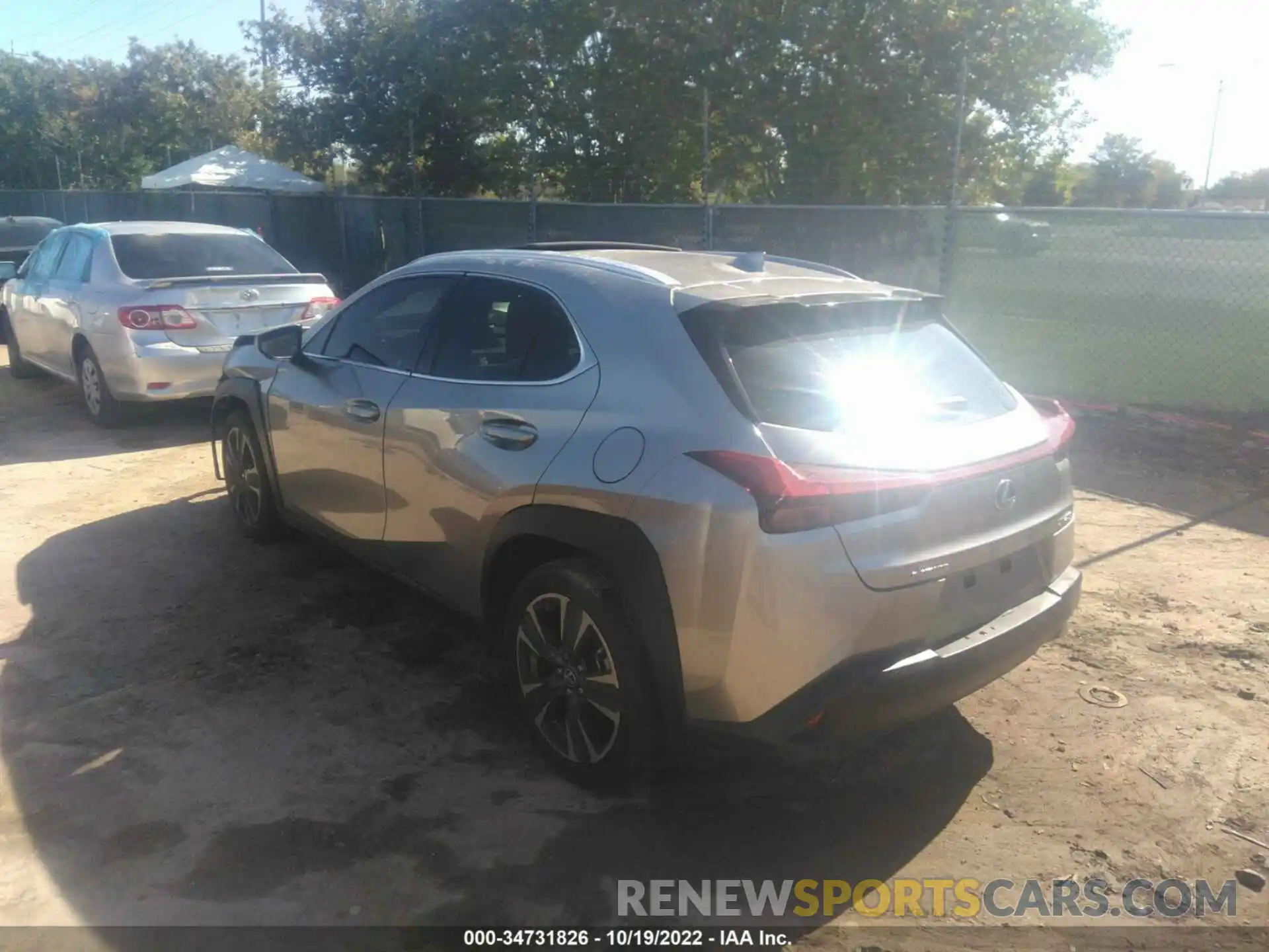 3 Photograph of a damaged car JTHY3JBH5K2002769 LEXUS UX 2019