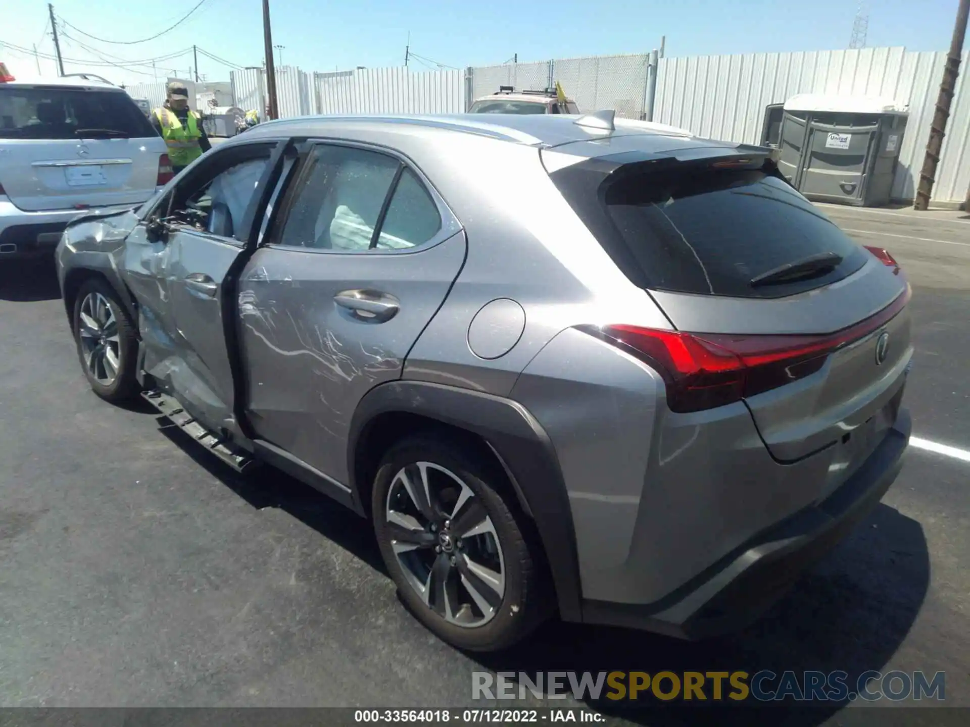 3 Photograph of a damaged car JTHY3JBH5K2005820 LEXUS UX 2019