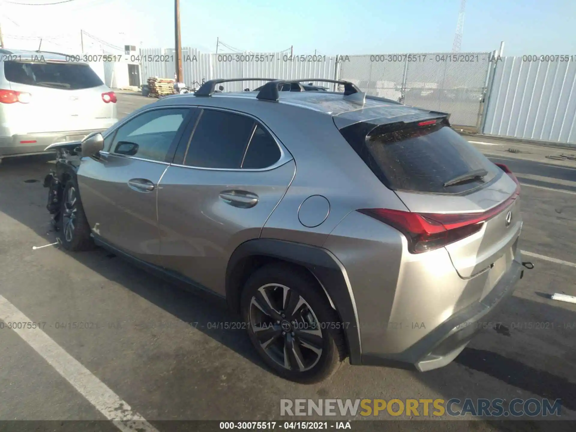 3 Фотография поврежденного автомобиля JTHY3JBH6K2000495 LEXUS UX 2019