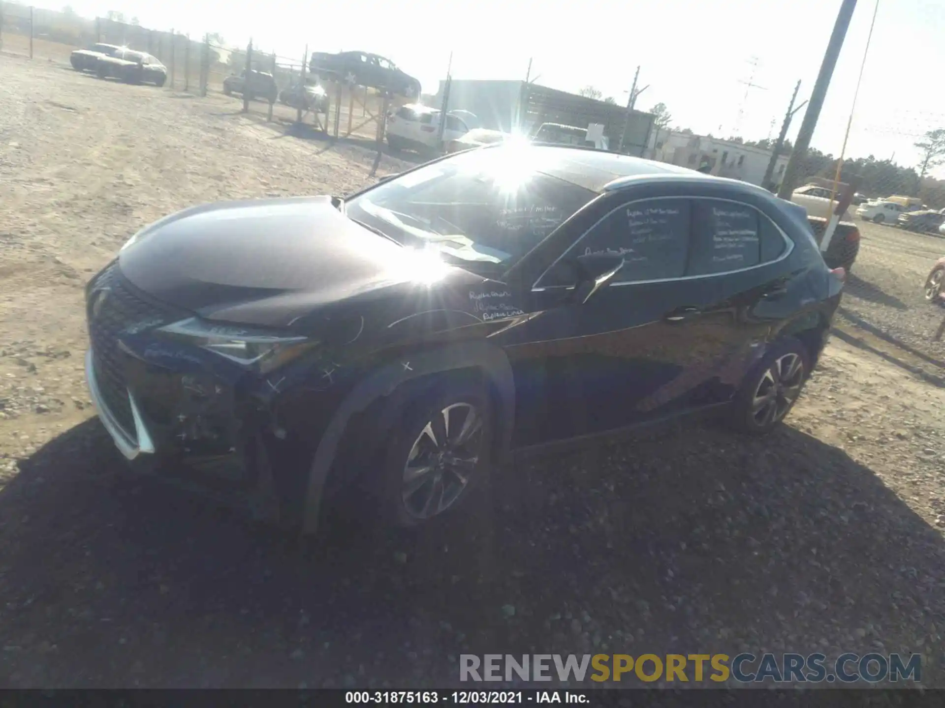 2 Фотография поврежденного автомобиля JTHY3JBH6K2005857 LEXUS UX 2019