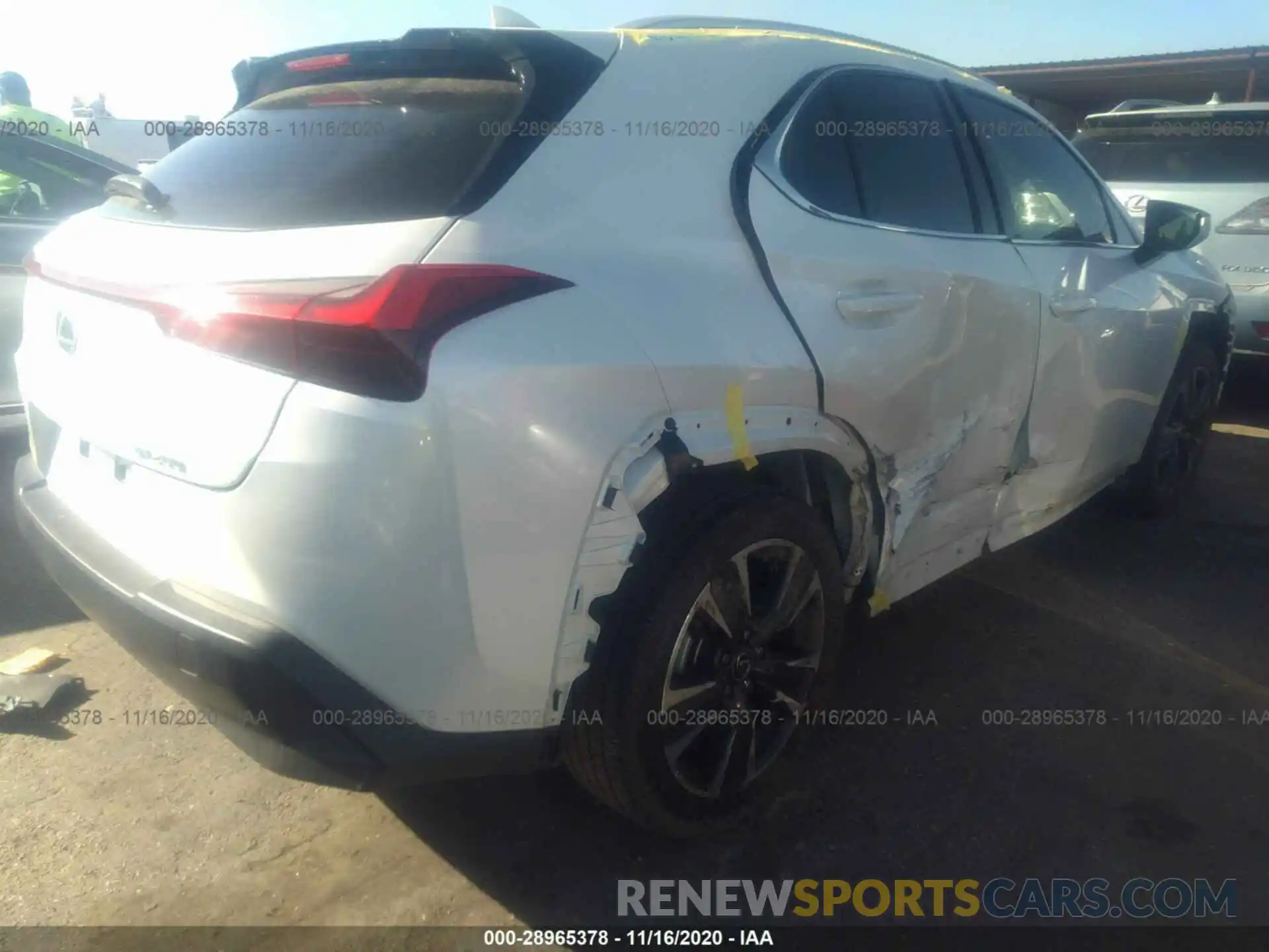 4 Photograph of a damaged car JTHY3JBH7K2002112 LEXUS UX 2019