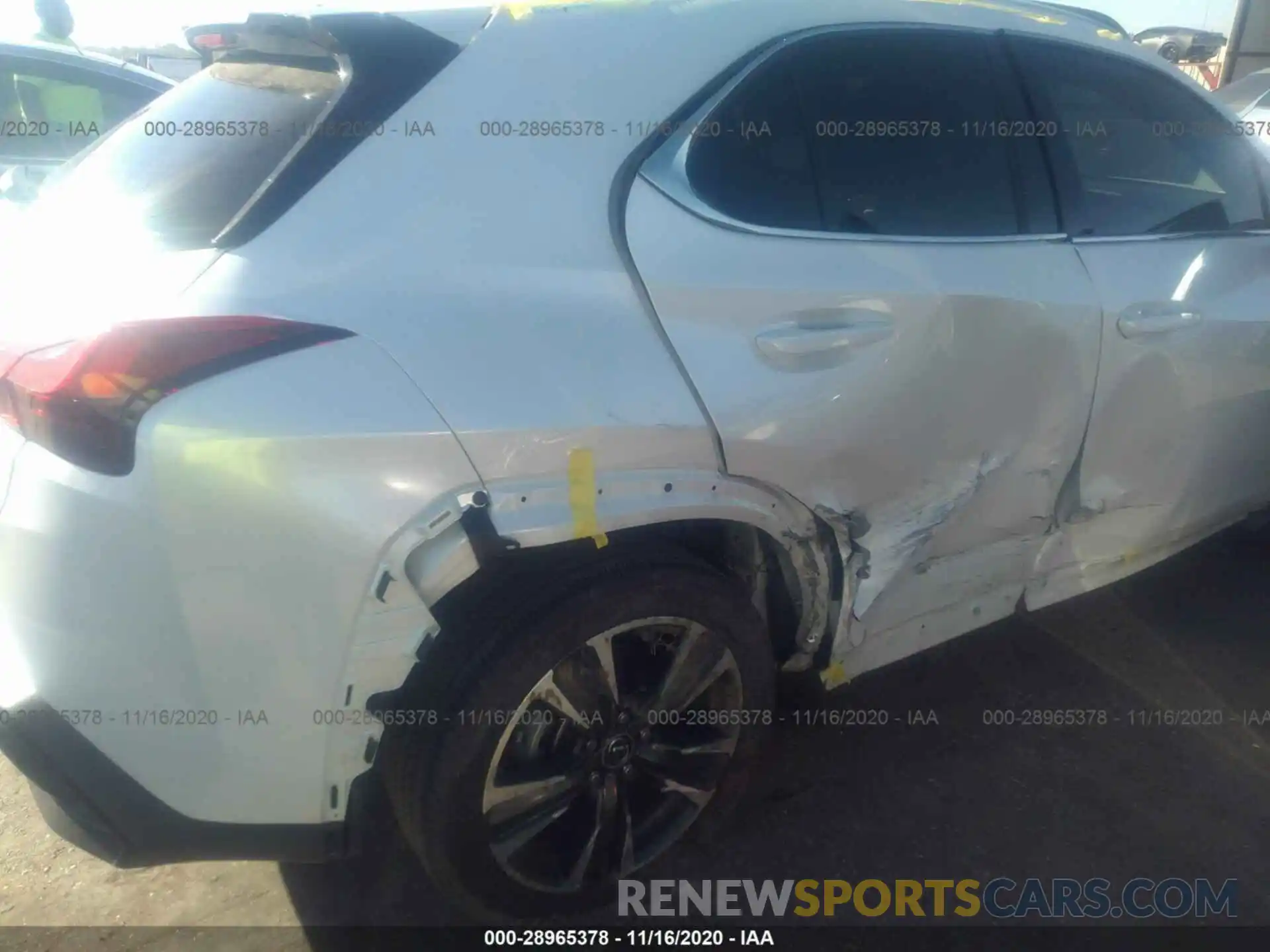 6 Фотография поврежденного автомобиля JTHY3JBH7K2002112 LEXUS UX 2019