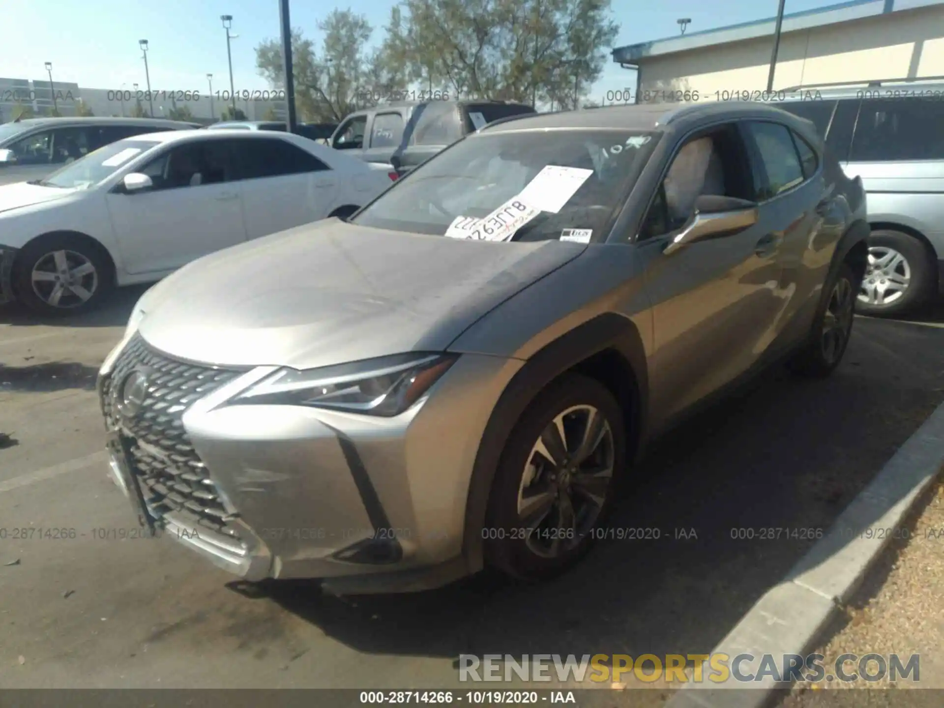 2 Фотография поврежденного автомобиля JTHY3JBH7K2010209 LEXUS UX 2019