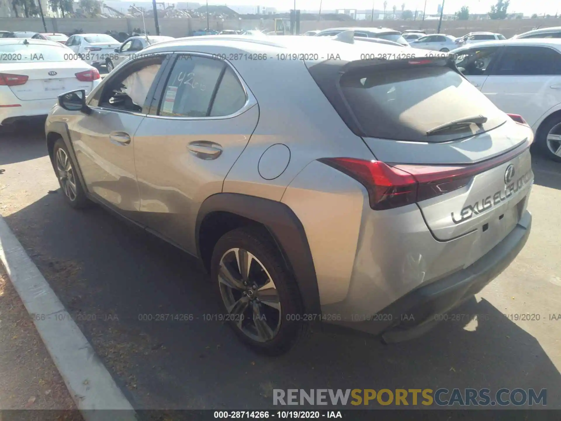 3 Photograph of a damaged car JTHY3JBH7K2010209 LEXUS UX 2019