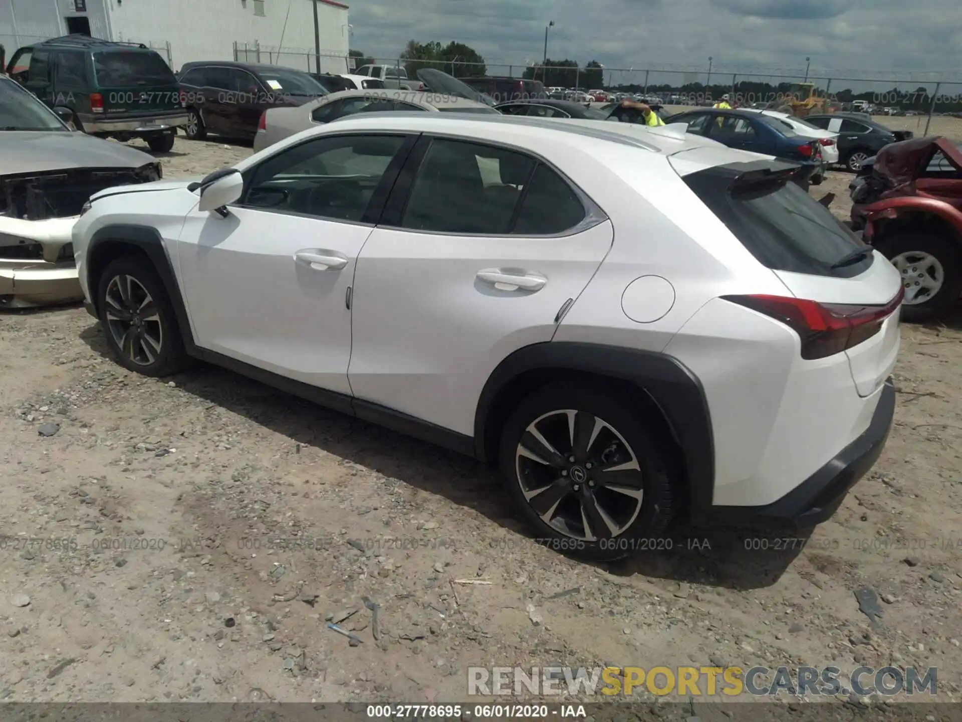 3 Photograph of a damaged car JTHY3JBH8K2015192 LEXUS UX 2019