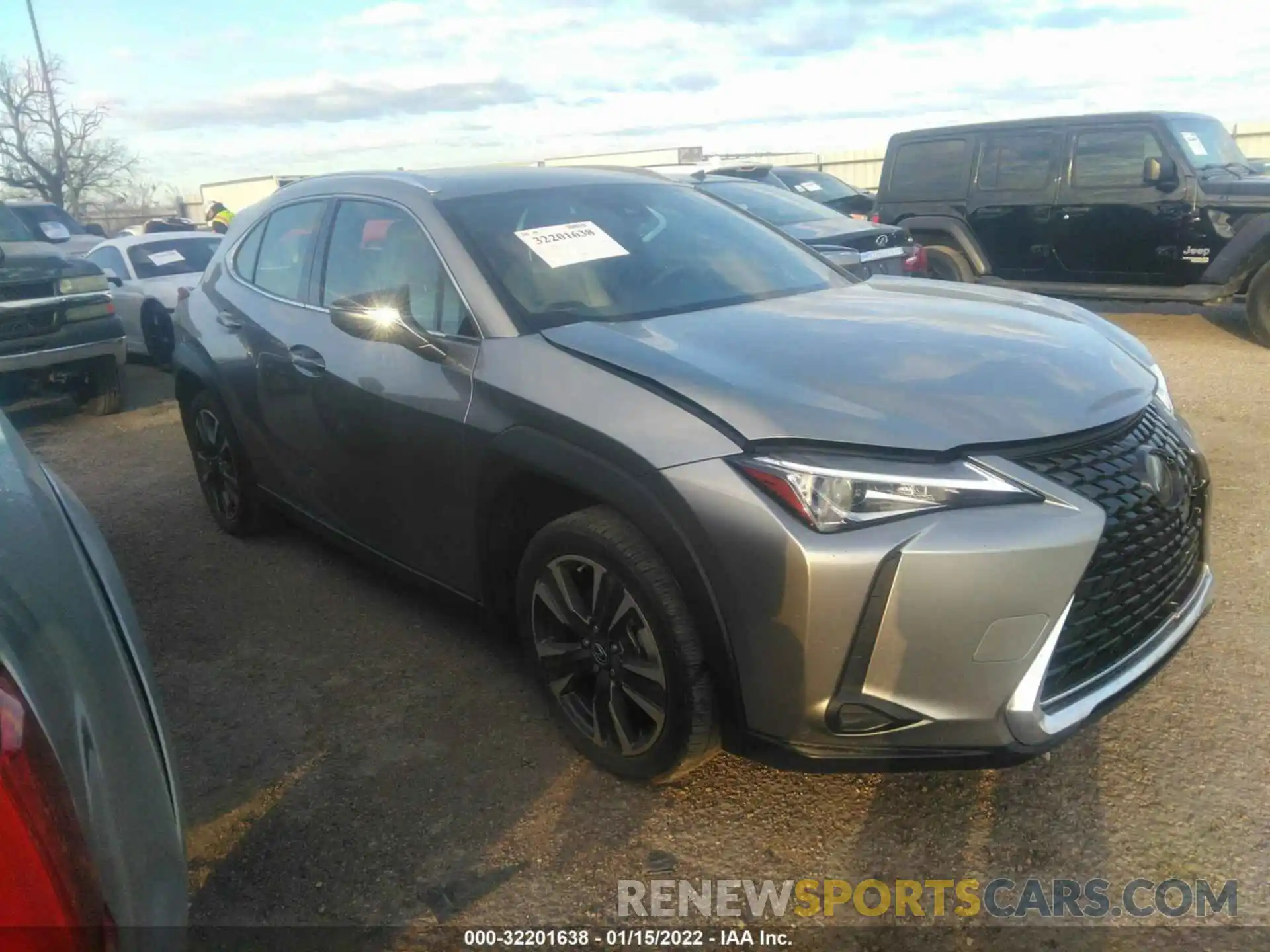 1 Фотография поврежденного автомобиля JTHY3JBH9K2019056 LEXUS UX 2019