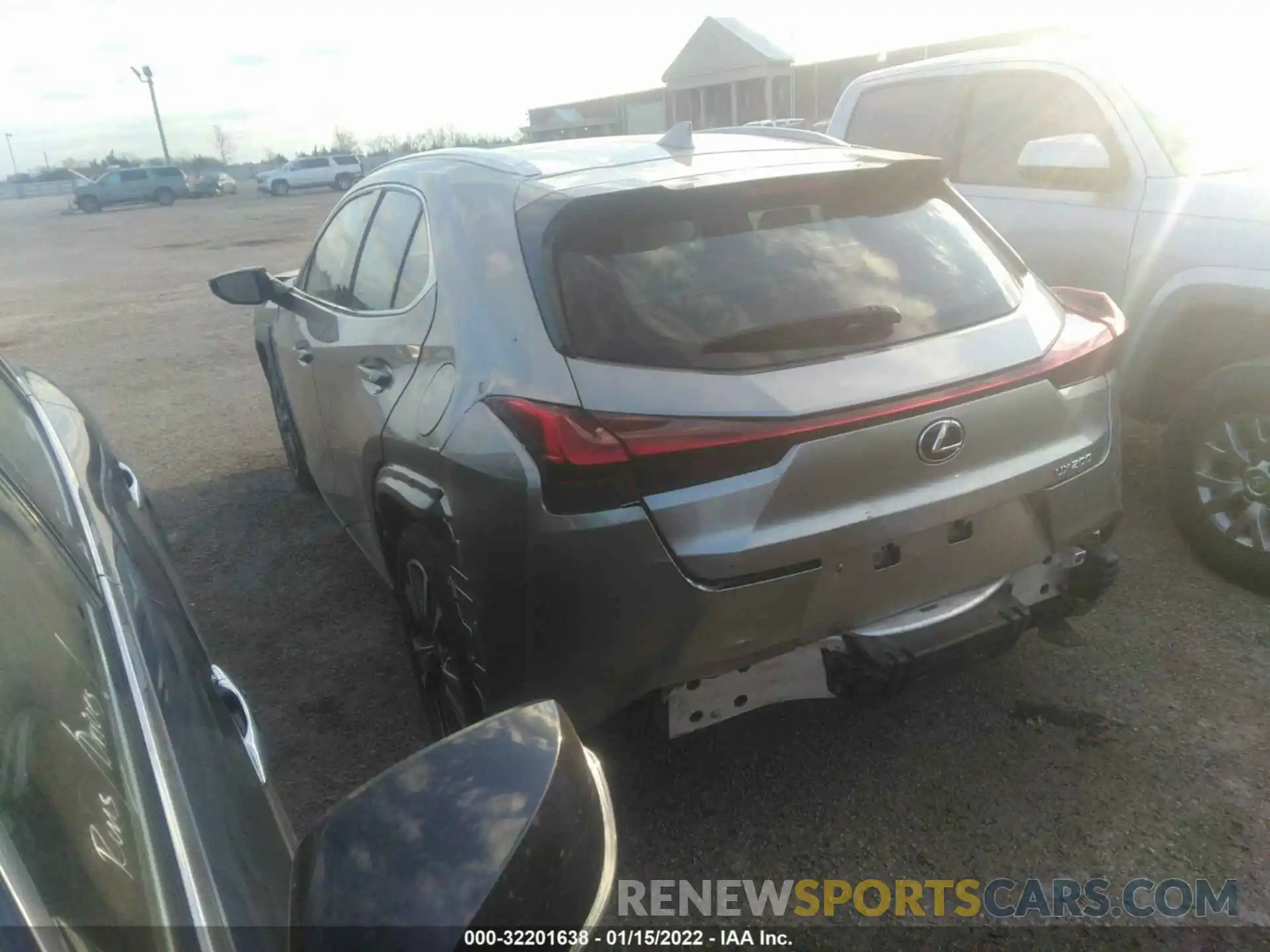 3 Photograph of a damaged car JTHY3JBH9K2019056 LEXUS UX 2019