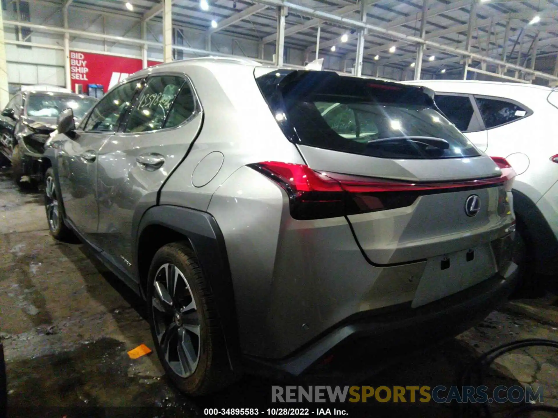 3 Photograph of a damaged car 00HP9JBH5L2031328 LEXUS UX 2020