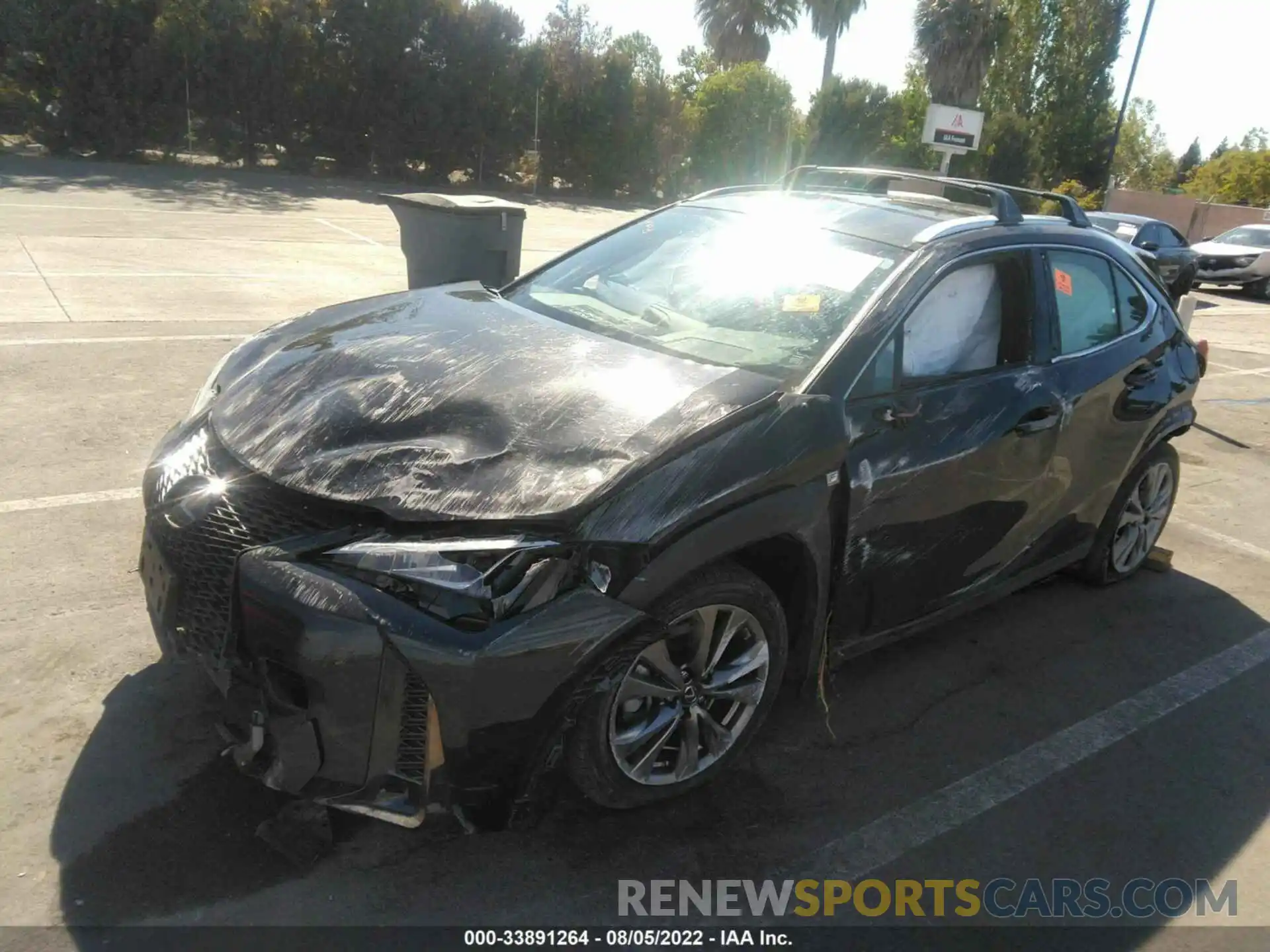 6 Photograph of a damaged car JTHE3JBH3L2029604 LEXUS UX 2020