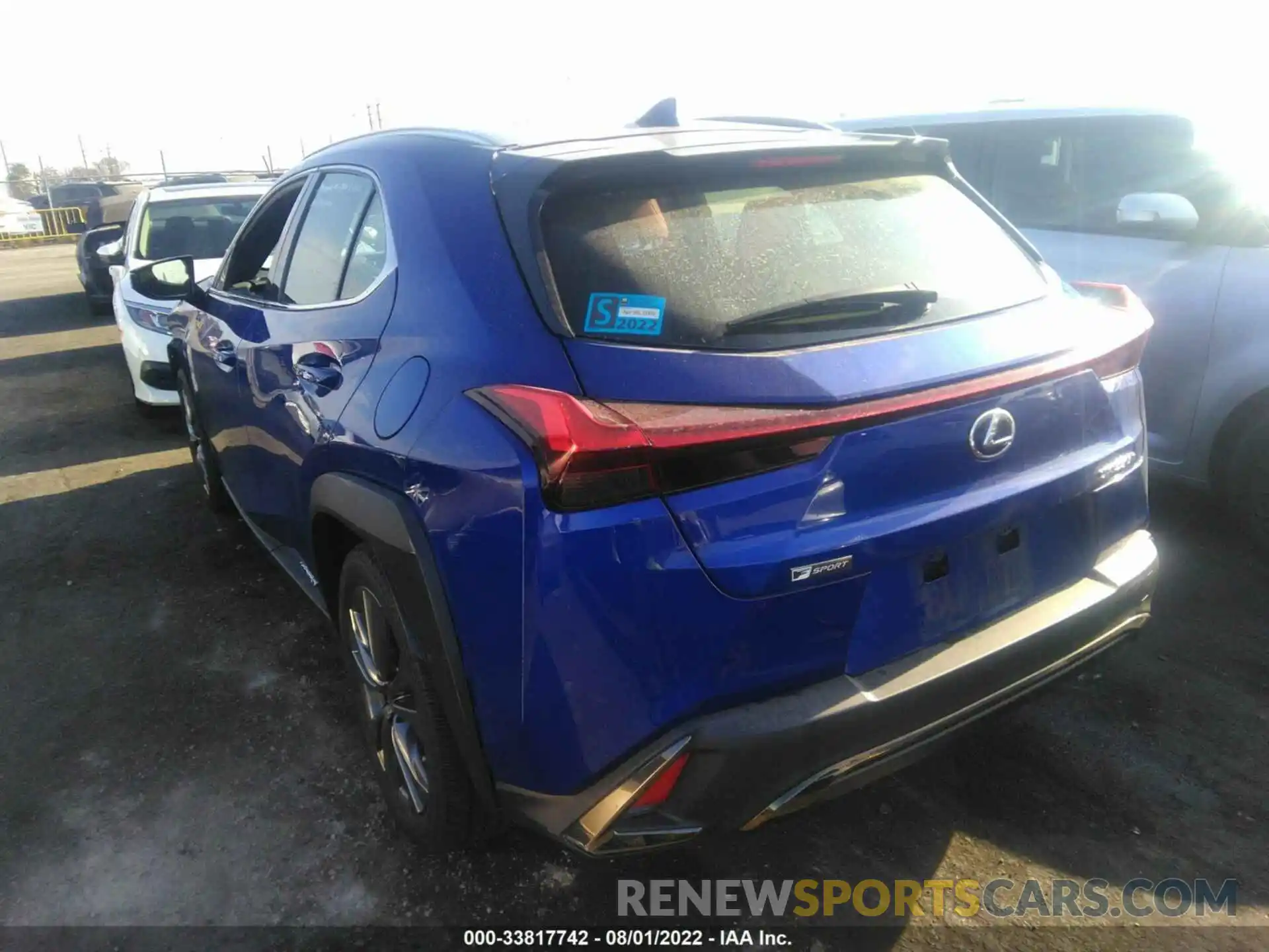 3 Фотография поврежденного автомобиля JTHE9JBHXL2034331 LEXUS UX 2020