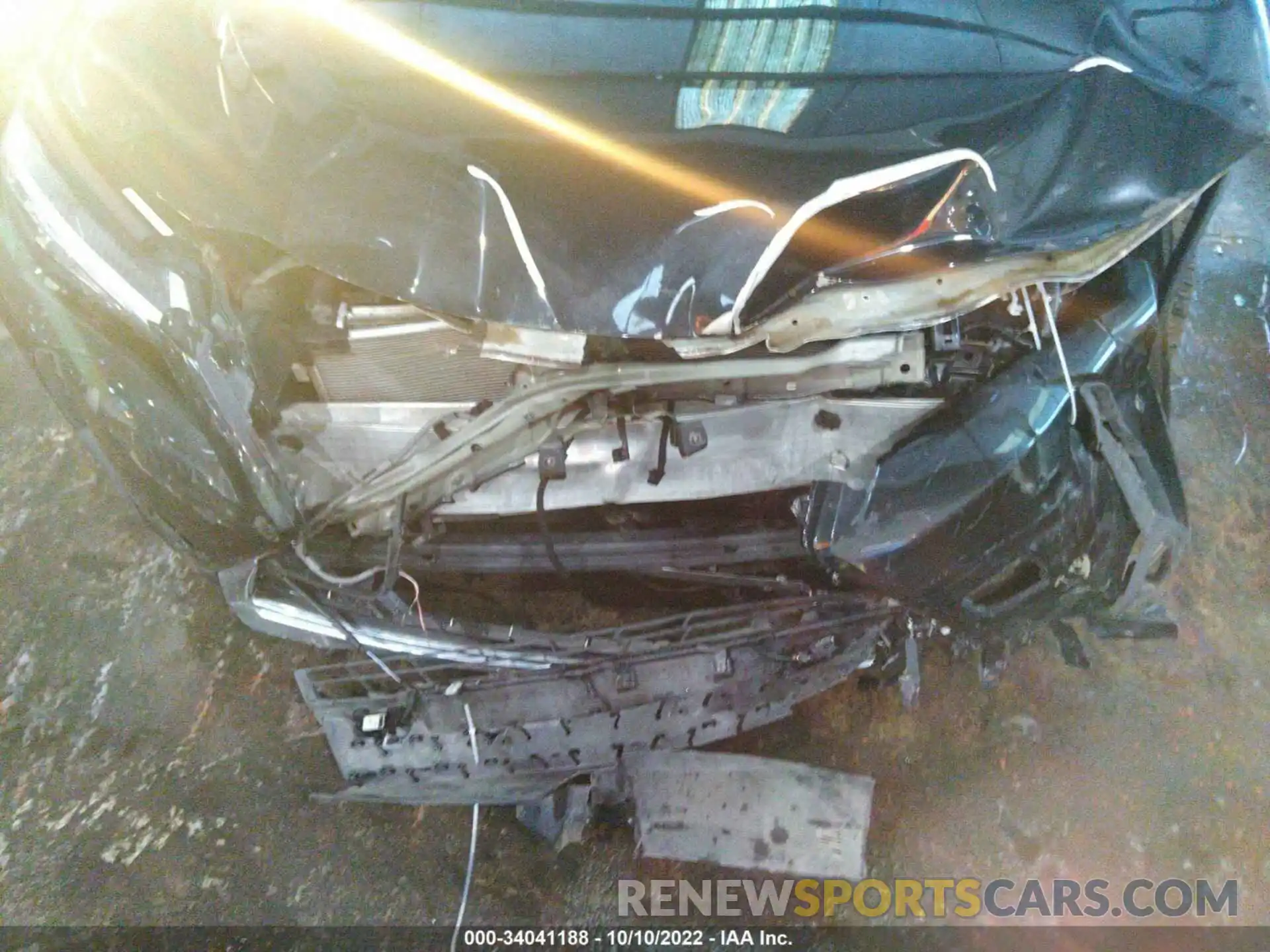 6 Photograph of a damaged car JTHP3JBH0L2024630 LEXUS UX 2020