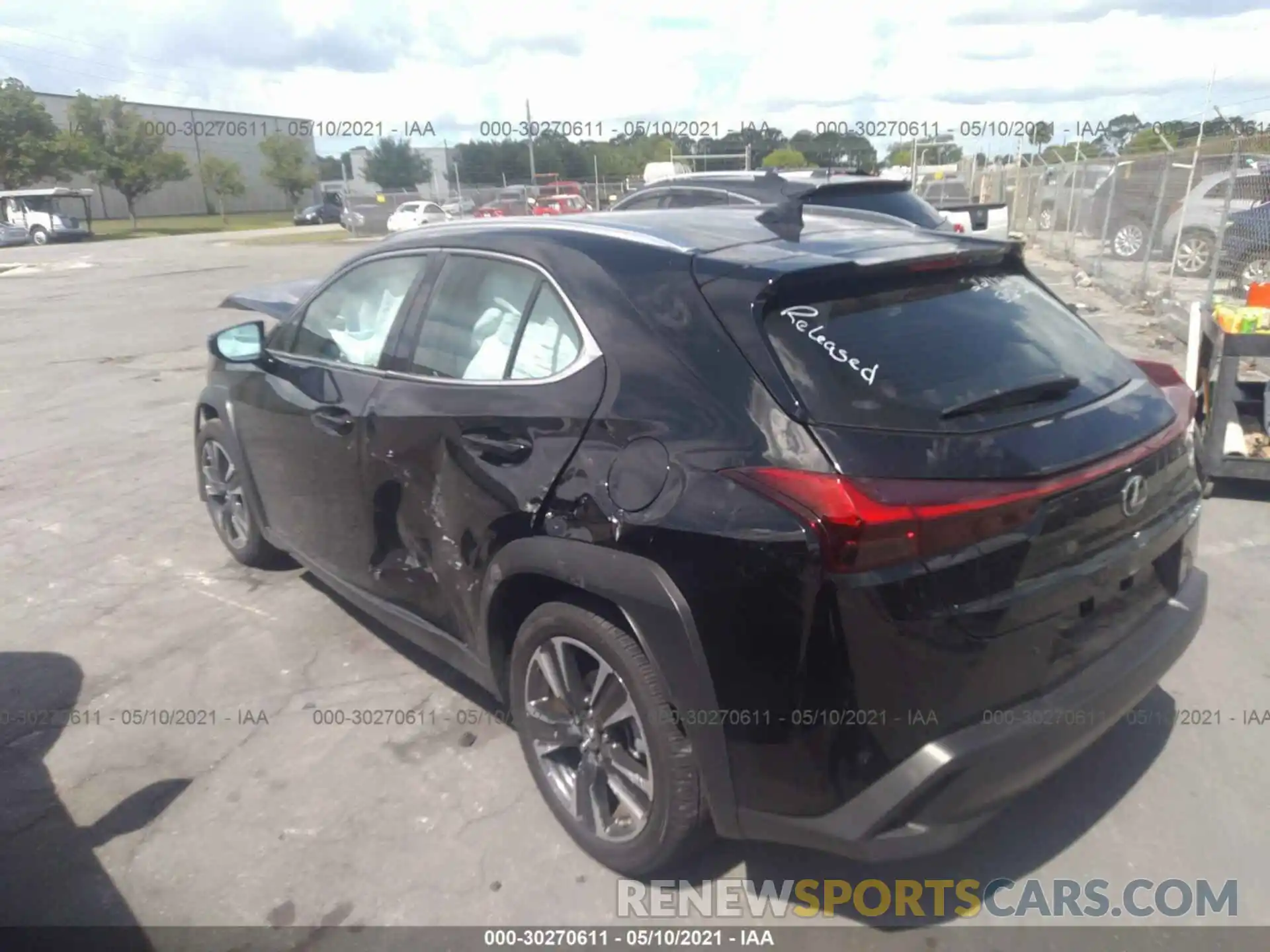 3 Фотография поврежденного автомобиля JTHP3JBH1L2026452 LEXUS UX 2020