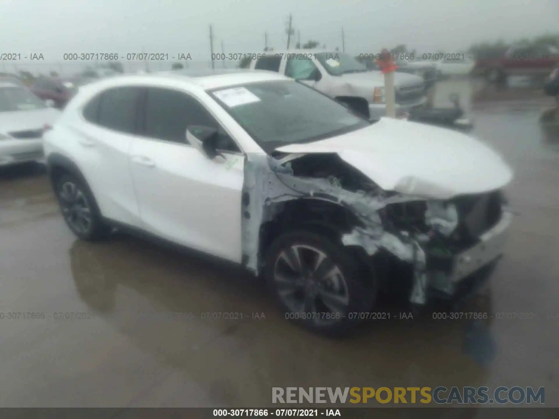 1 Photograph of a damaged car JTHP3JBH6L2031680 LEXUS UX 2020