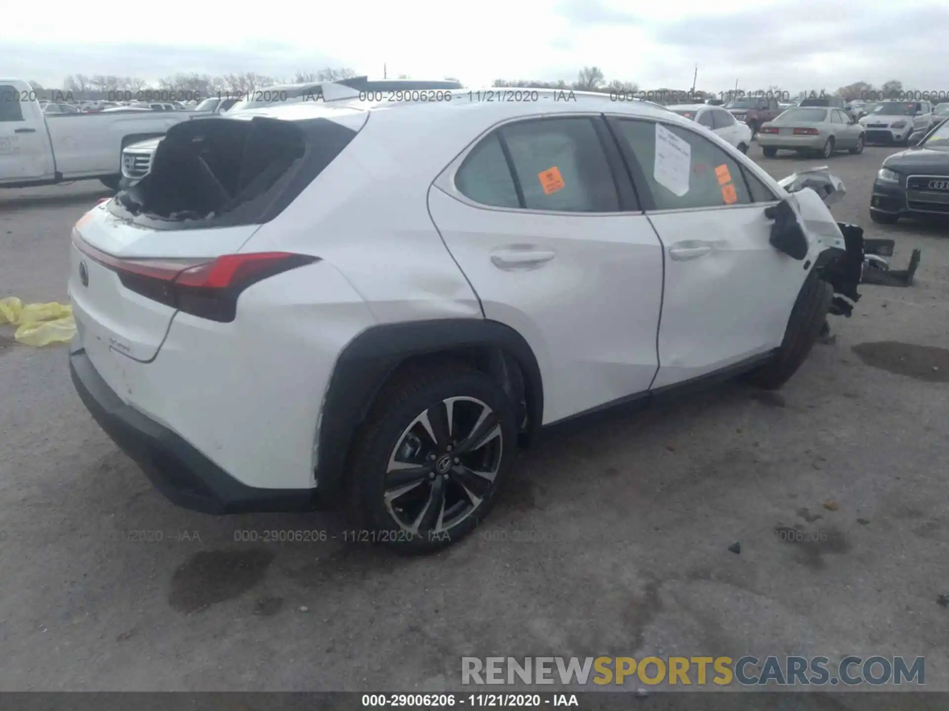 4 Фотография поврежденного автомобиля JTHP3JBH7L2025757 LEXUS UX 2020