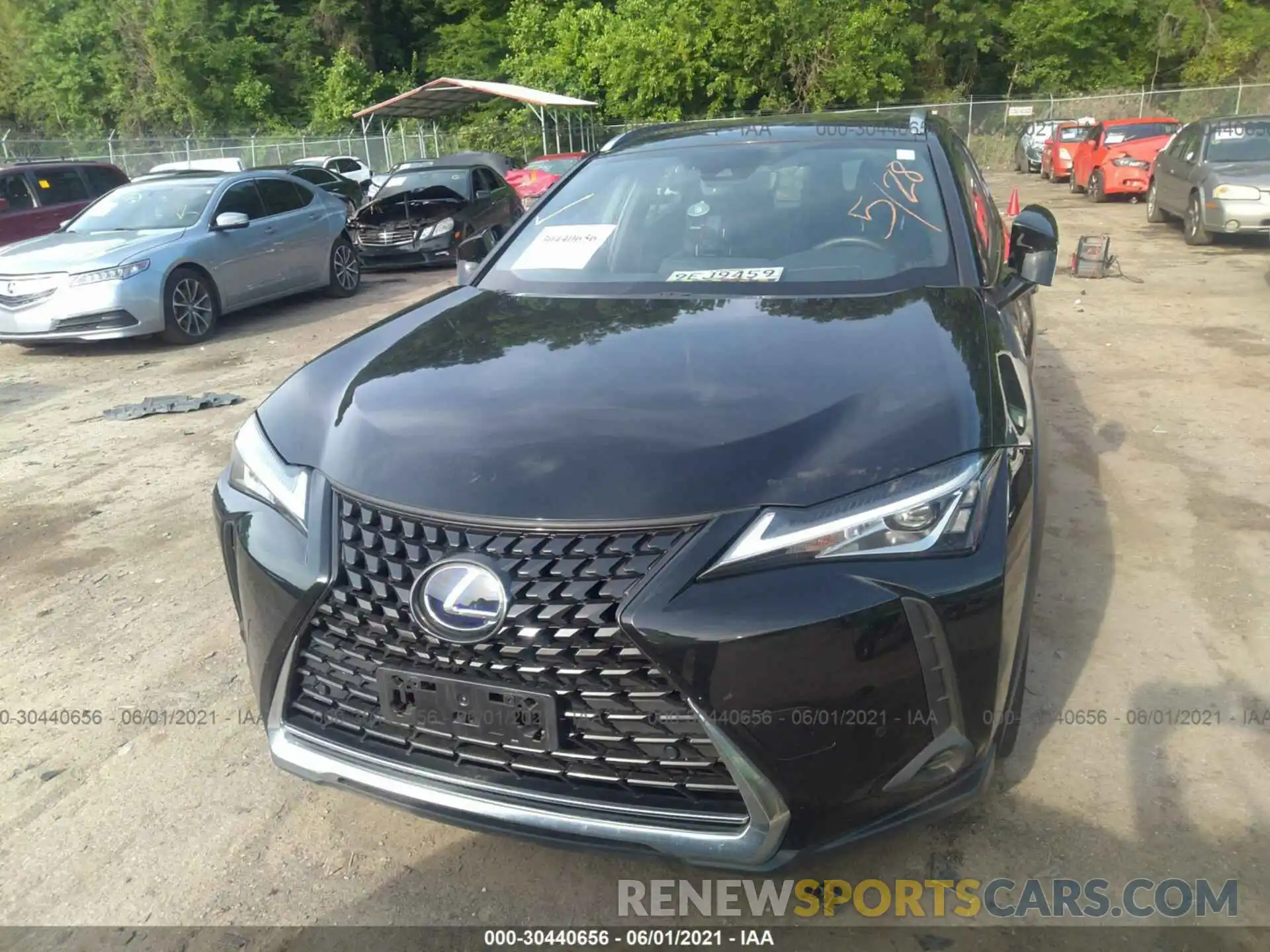 6 Фотография поврежденного автомобиля JTHP9JBH1L2026725 LEXUS UX 2020