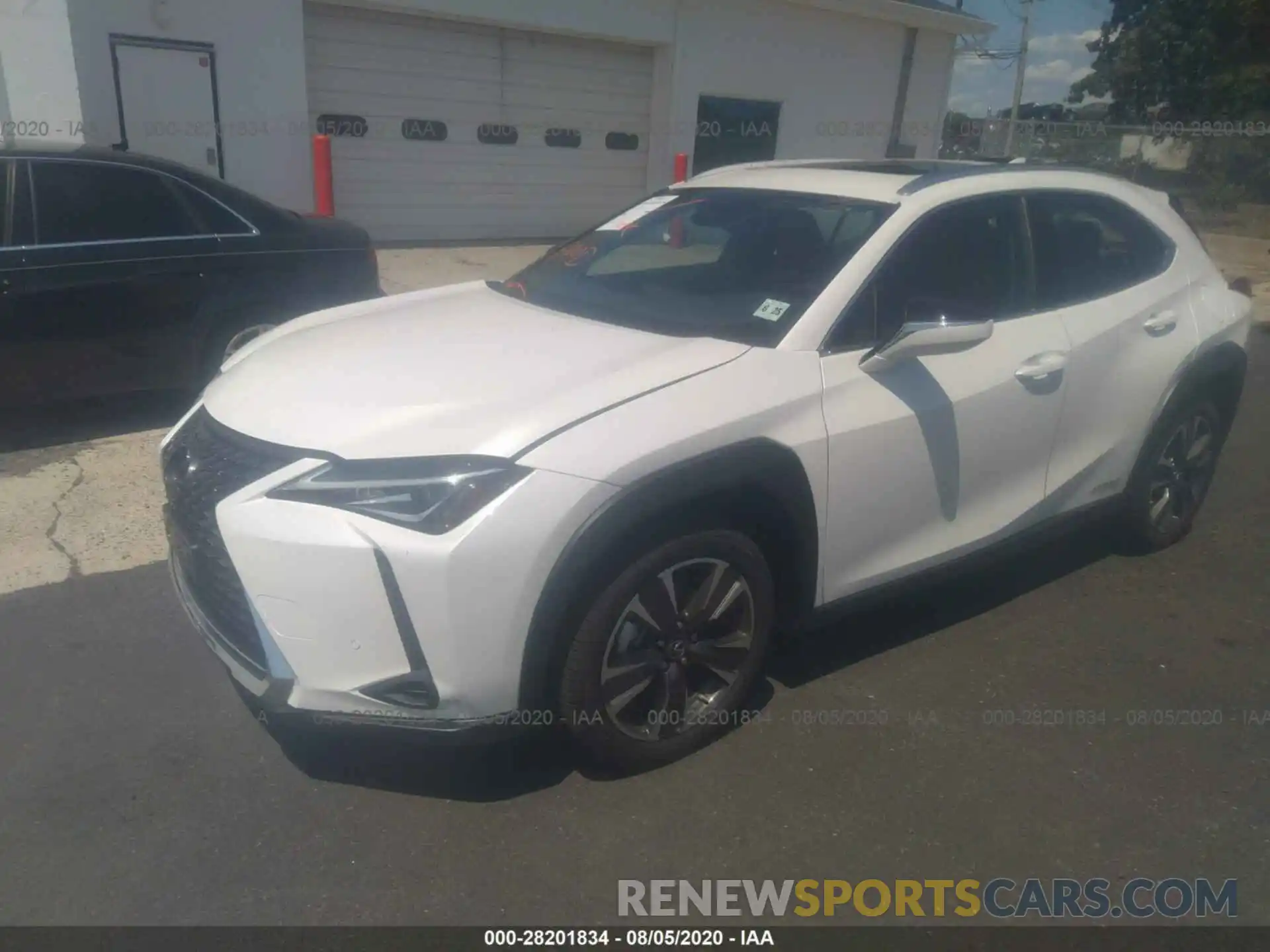 2 Фотография поврежденного автомобиля JTHP9JBH2L2028399 LEXUS UX 2020