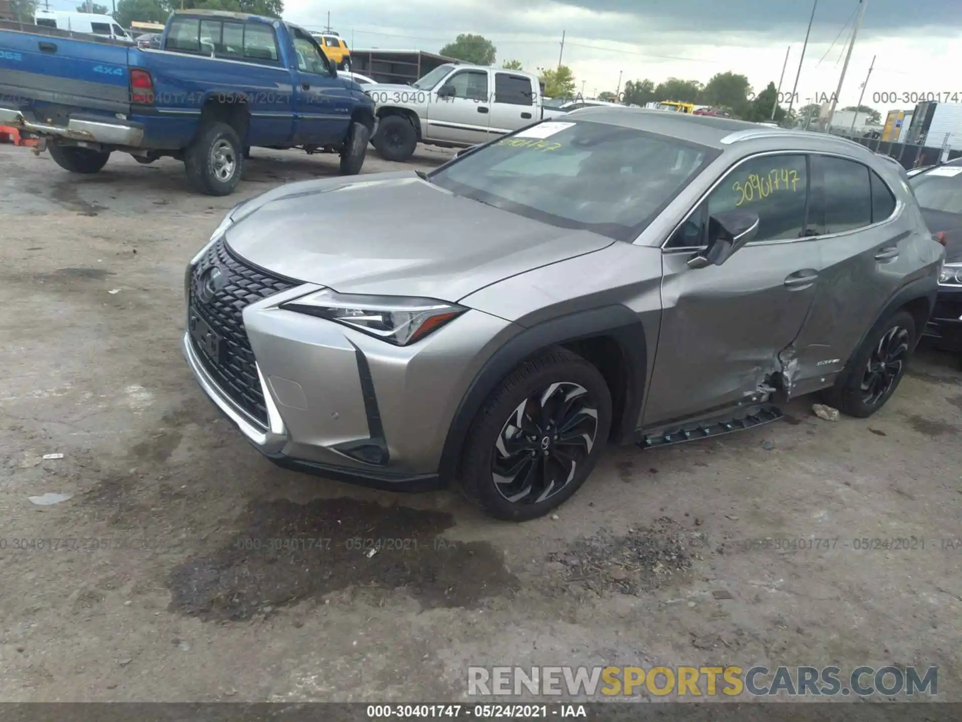 2 Фотография поврежденного автомобиля JTHP9JBH3L2020490 LEXUS UX 2020