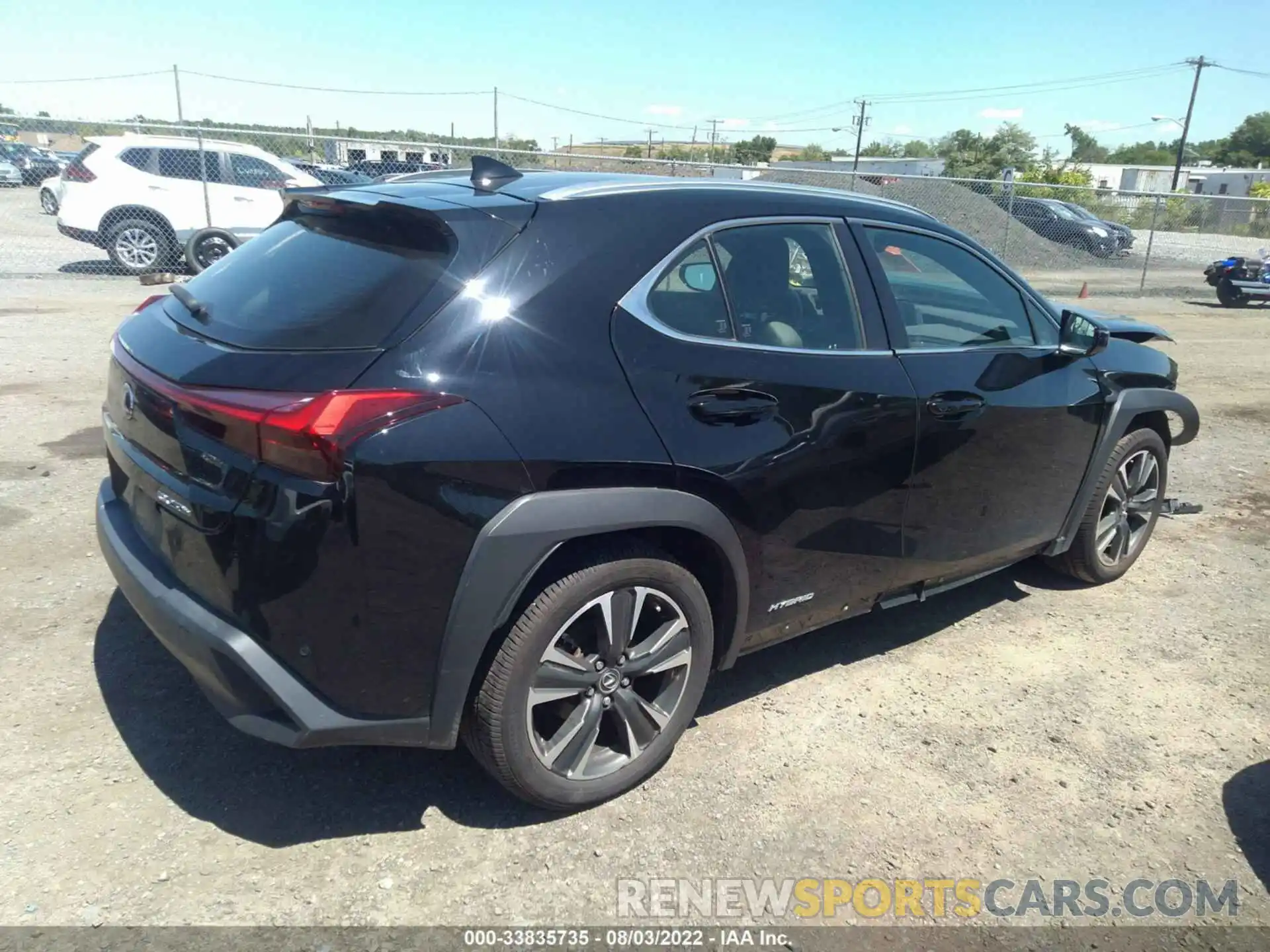 4 Фотография поврежденного автомобиля JTHP9JBH3L2024300 LEXUS UX 2020