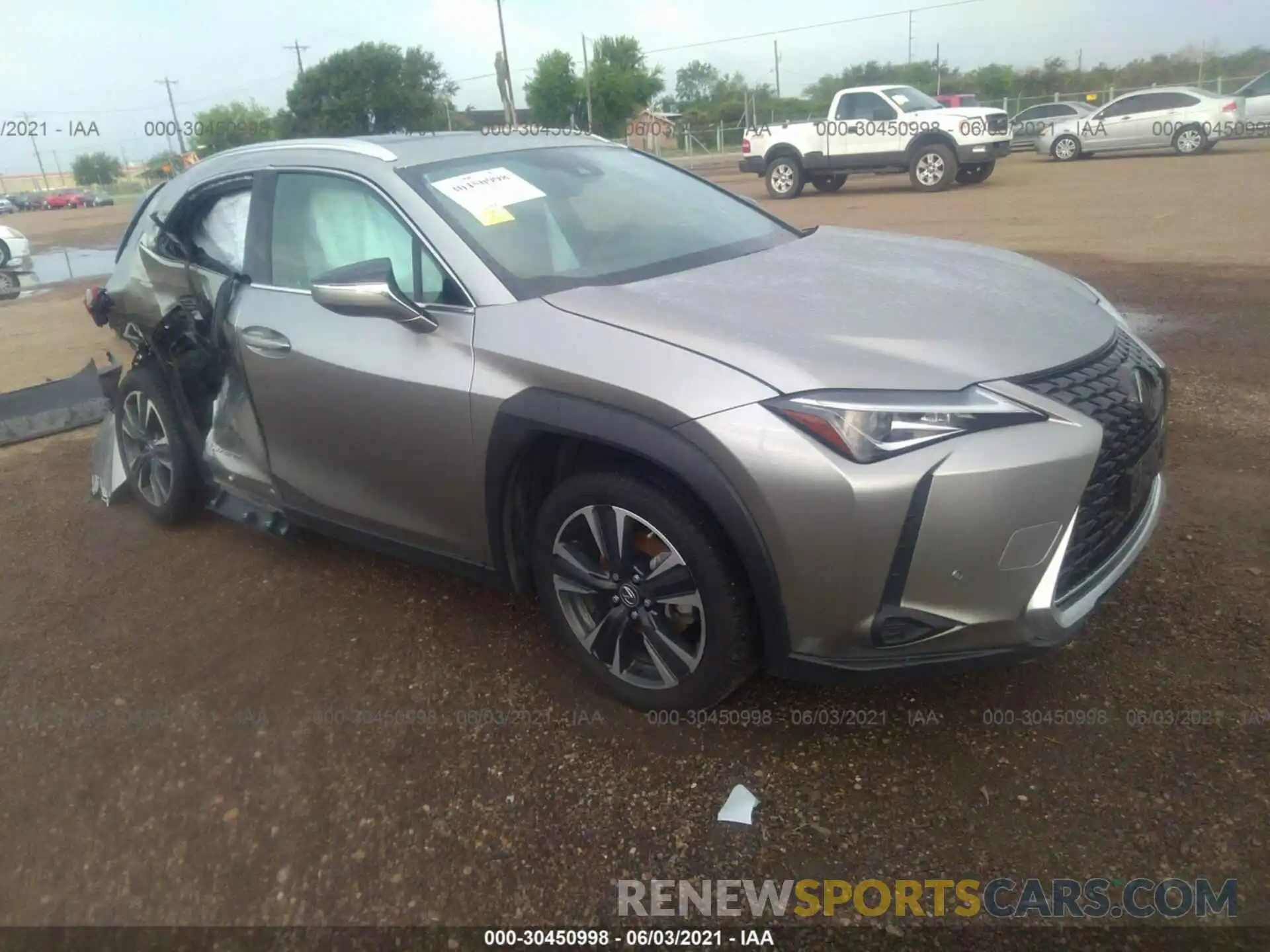 1 Фотография поврежденного автомобиля JTHP9JBH3L2033465 LEXUS UX 2020