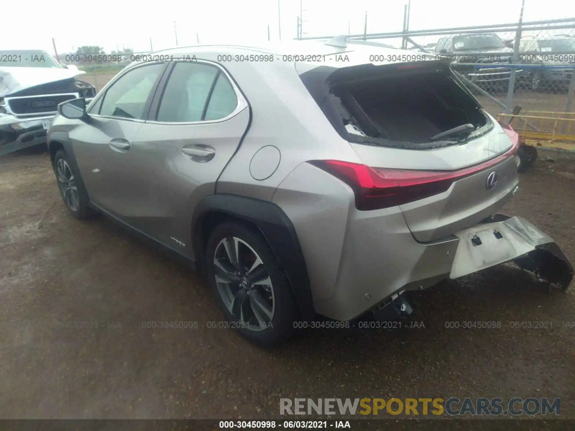 3 Фотография поврежденного автомобиля JTHP9JBH3L2033465 LEXUS UX 2020