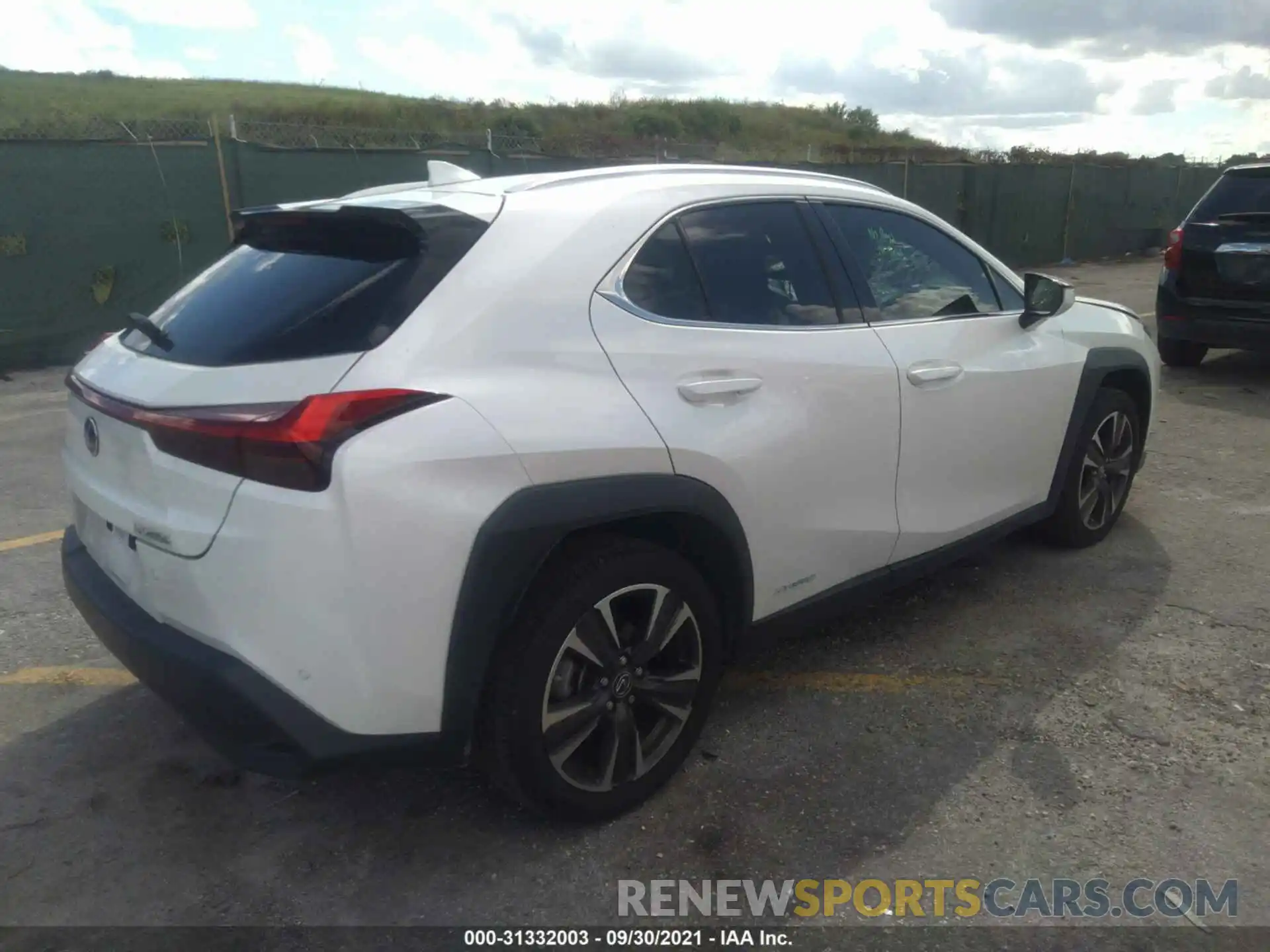 4 Фотография поврежденного автомобиля JTHP9JBH4L2029571 LEXUS UX 2020