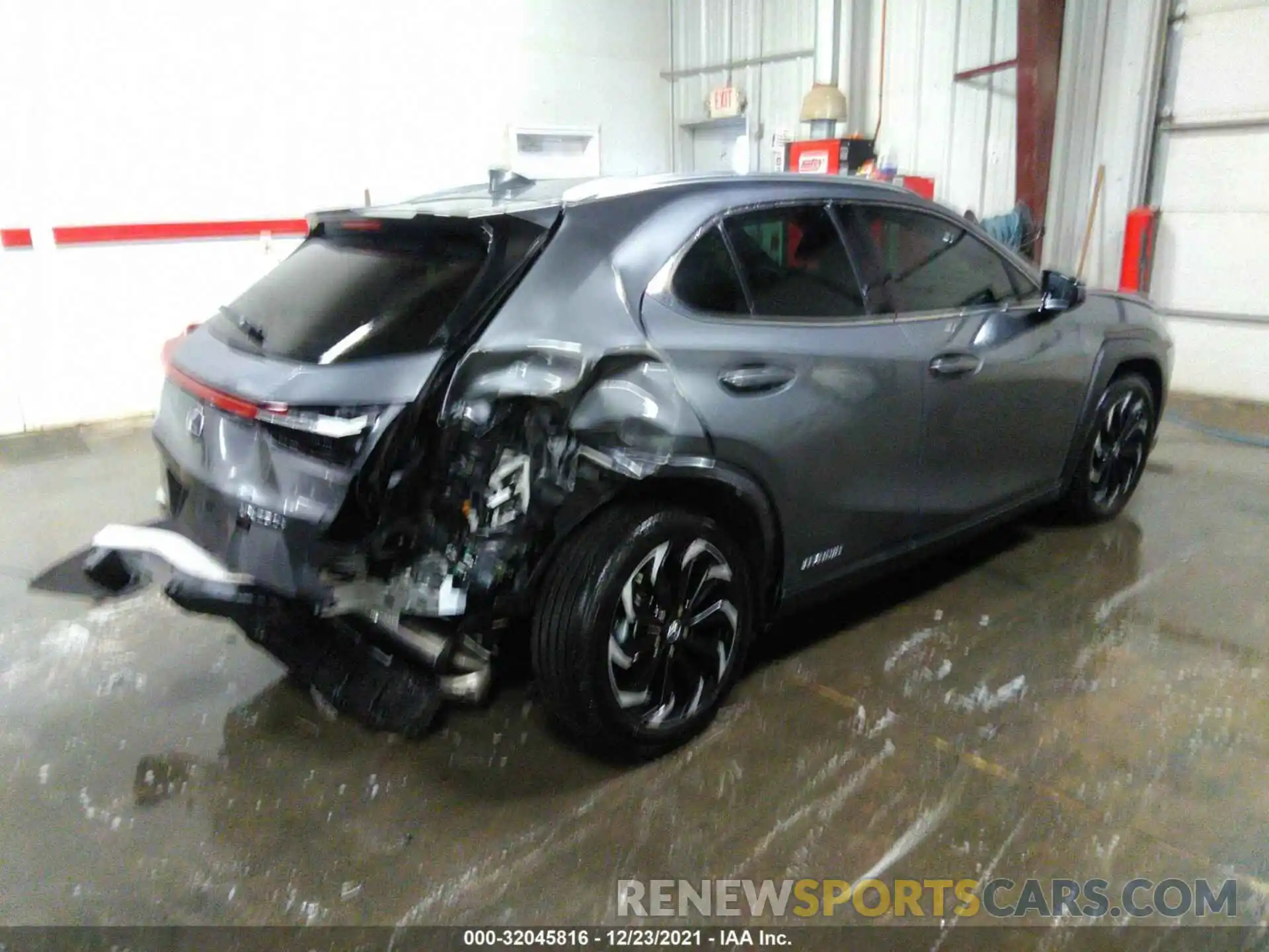 4 Photograph of a damaged car JTHP9JBH4L2036861 LEXUS UX 2020