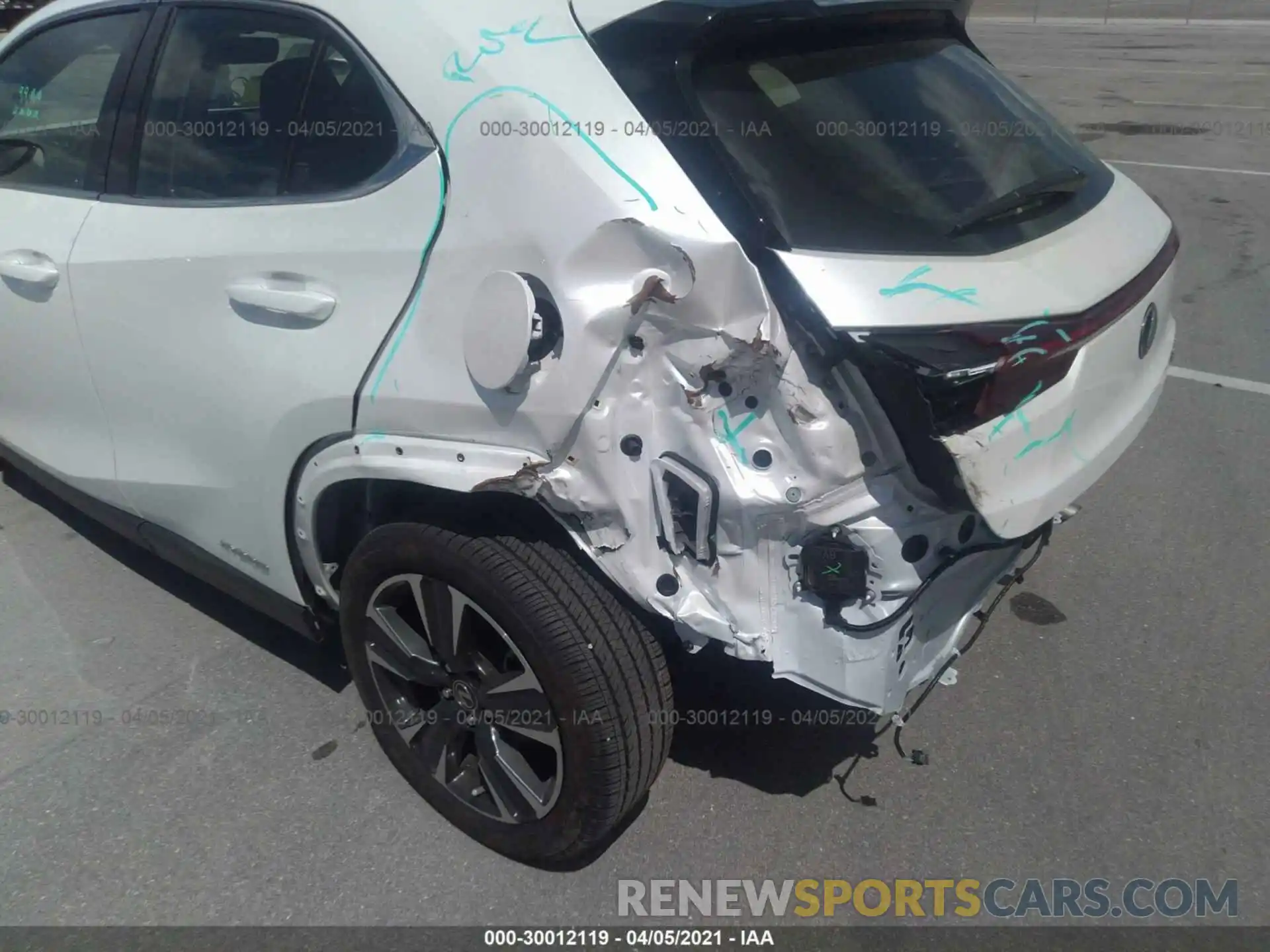 6 Photograph of a damaged car JTHP9JBH5L2029983 LEXUS UX 2020