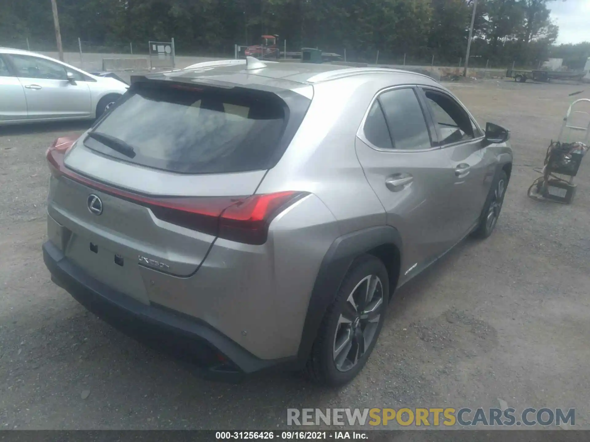 4 Фотография поврежденного автомобиля JTHP9JBH7L2028284 LEXUS UX 2020