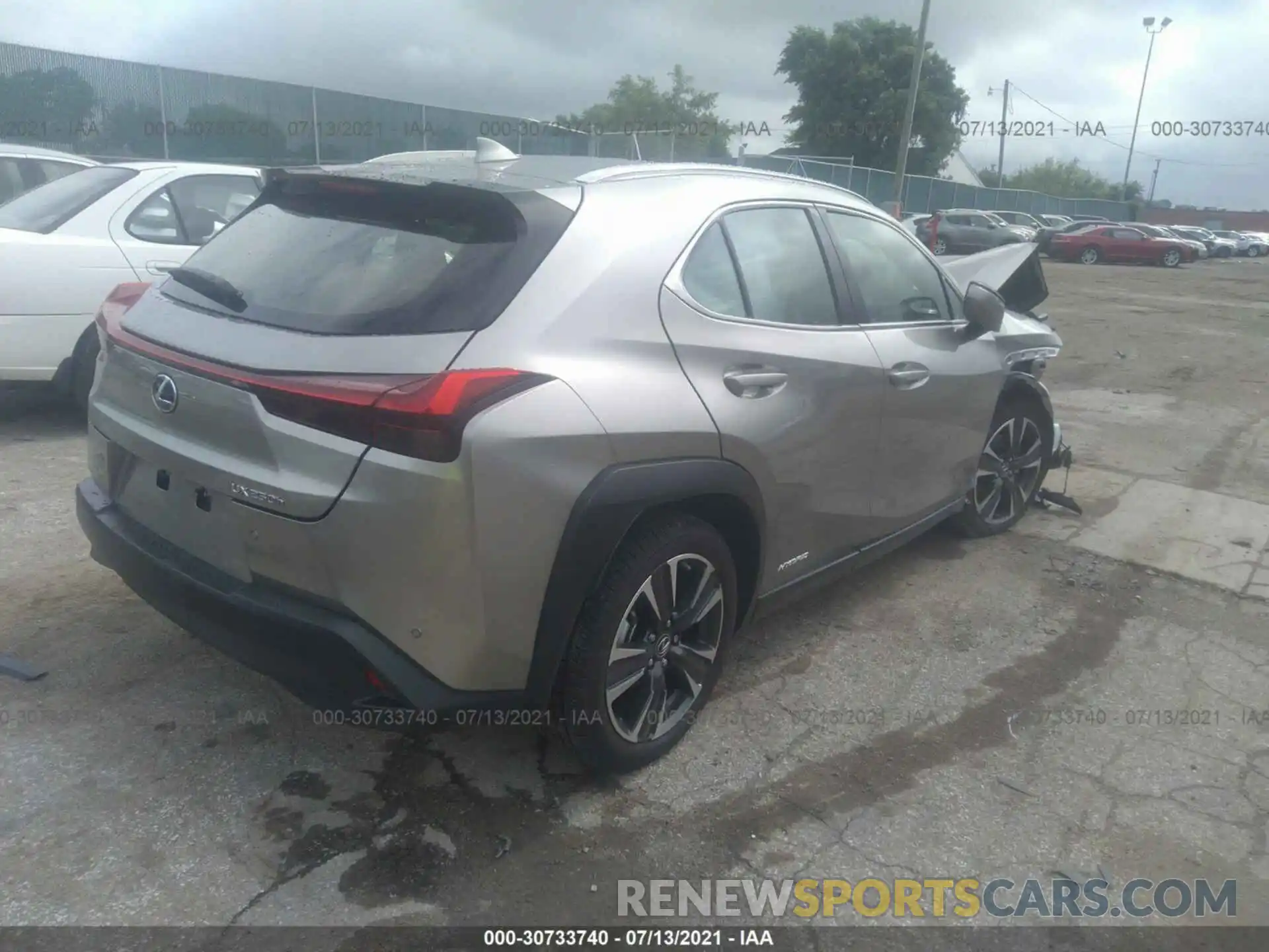 4 Фотография поврежденного автомобиля JTHP9JBH7L2032724 LEXUS UX 2020