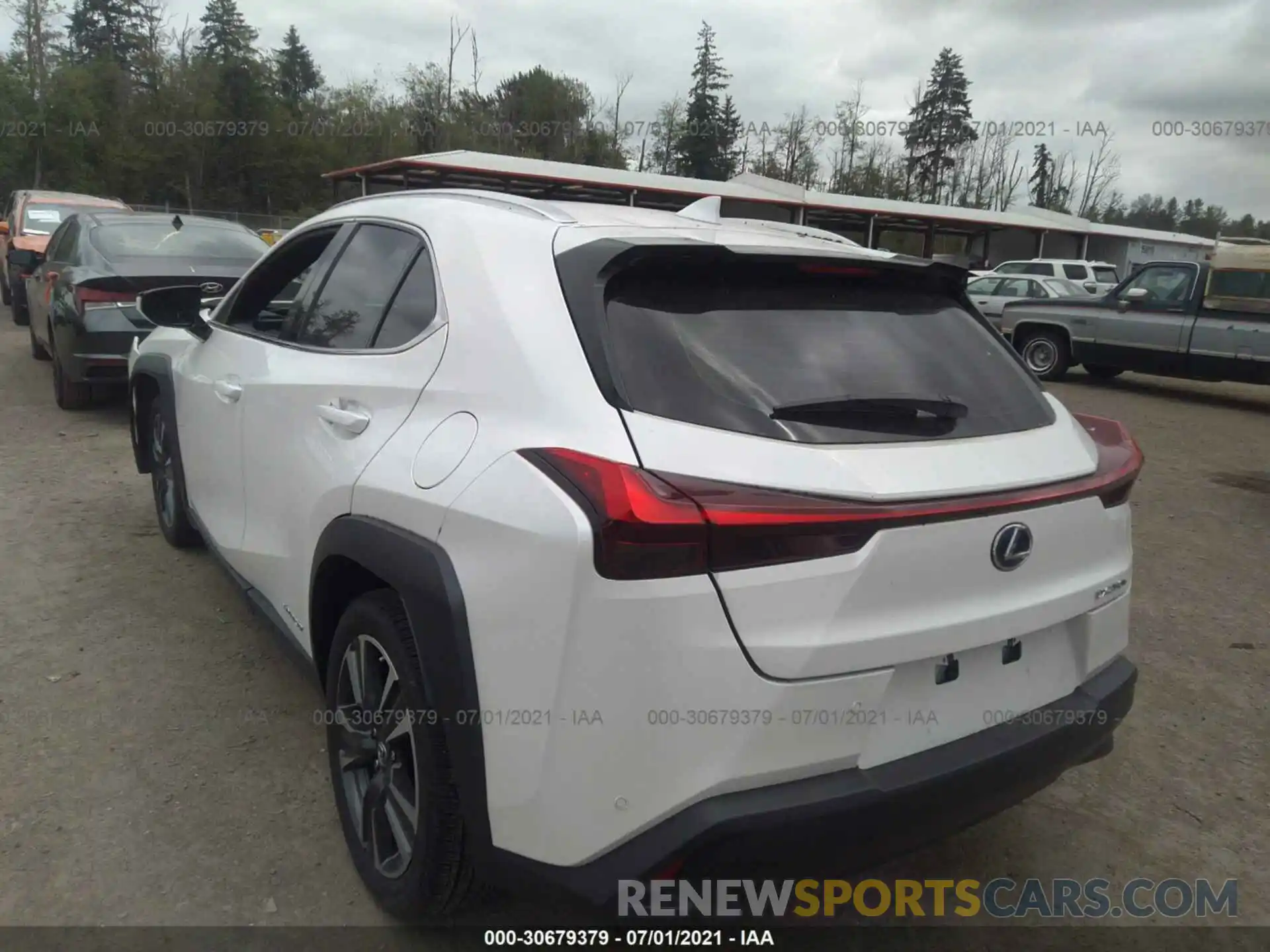 3 Фотография поврежденного автомобиля JTHP9JBH8L2022851 LEXUS UX 2020