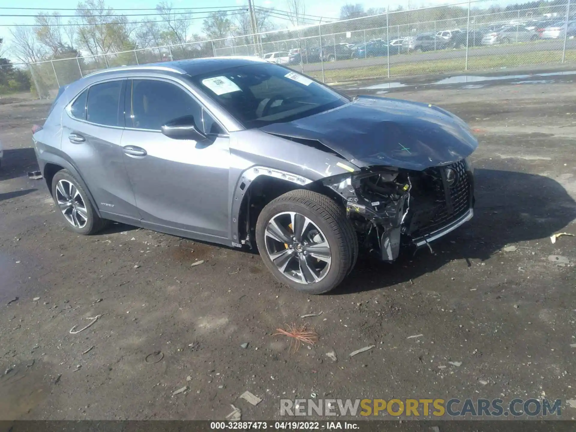 1 Photograph of a damaged car JTHP9JBH8L2033168 LEXUS UX 2020