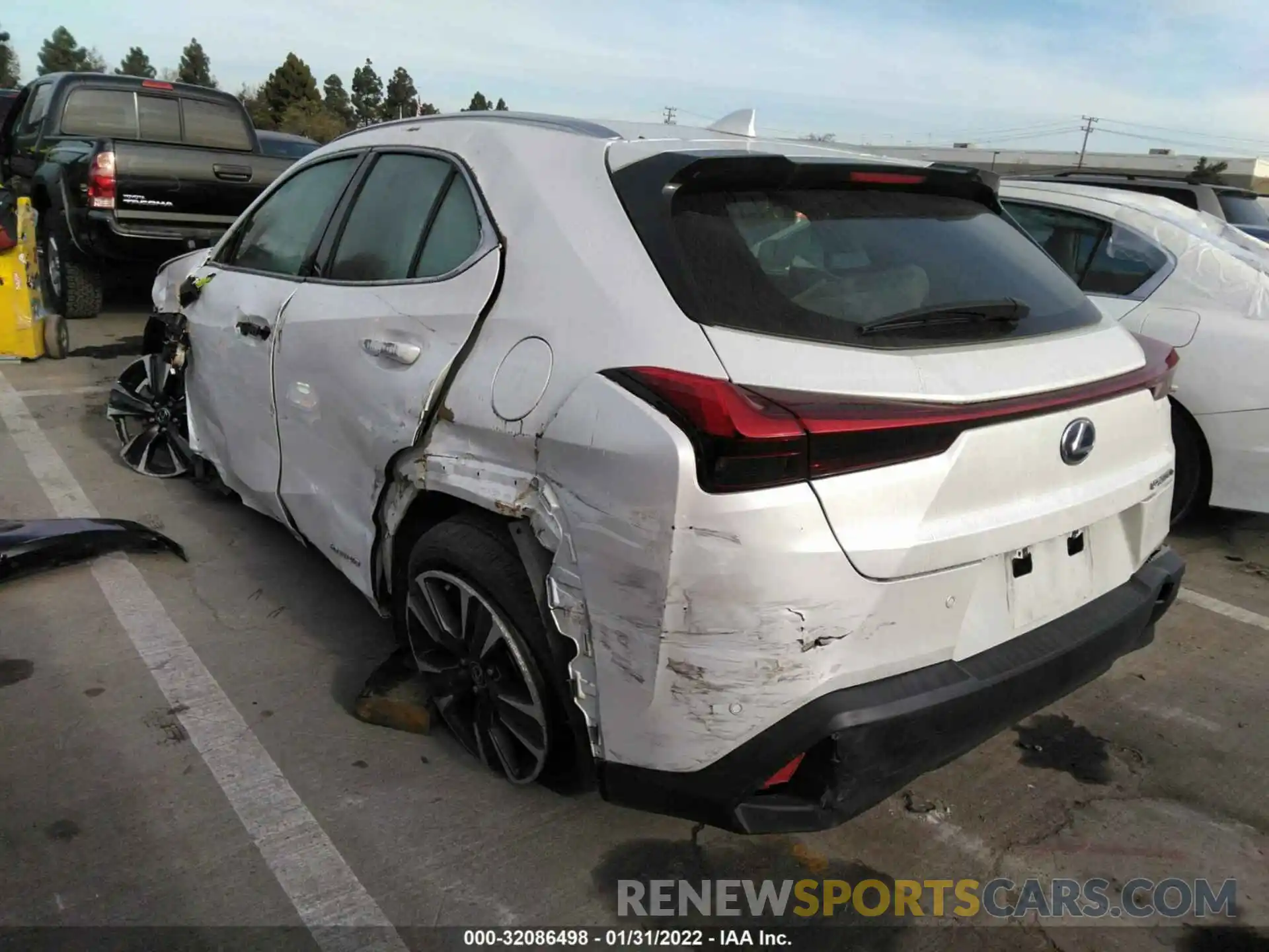 3 Photograph of a damaged car JTHP9JBH9L2024110 LEXUS UX 2020