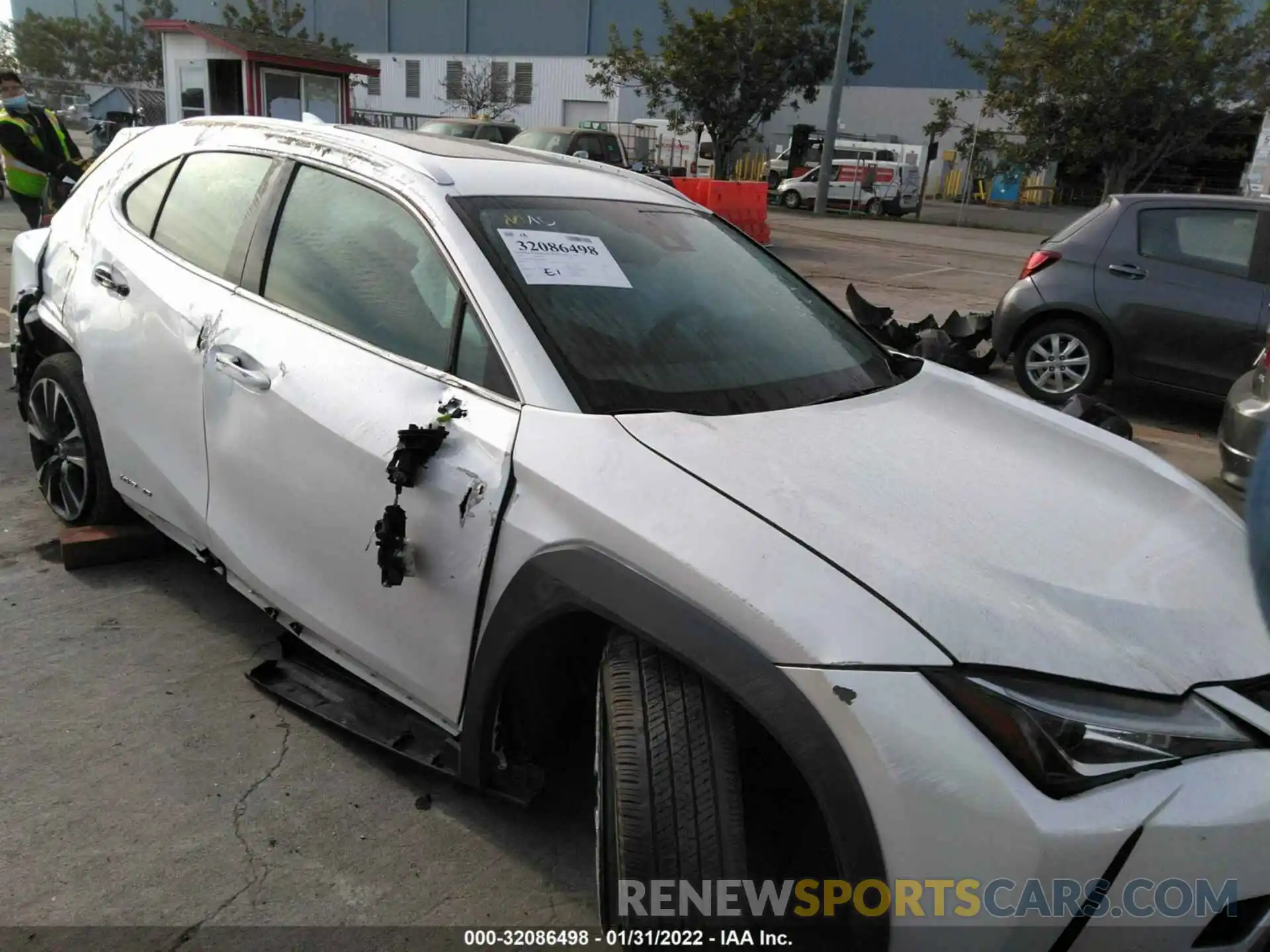 6 Photograph of a damaged car JTHP9JBH9L2024110 LEXUS UX 2020