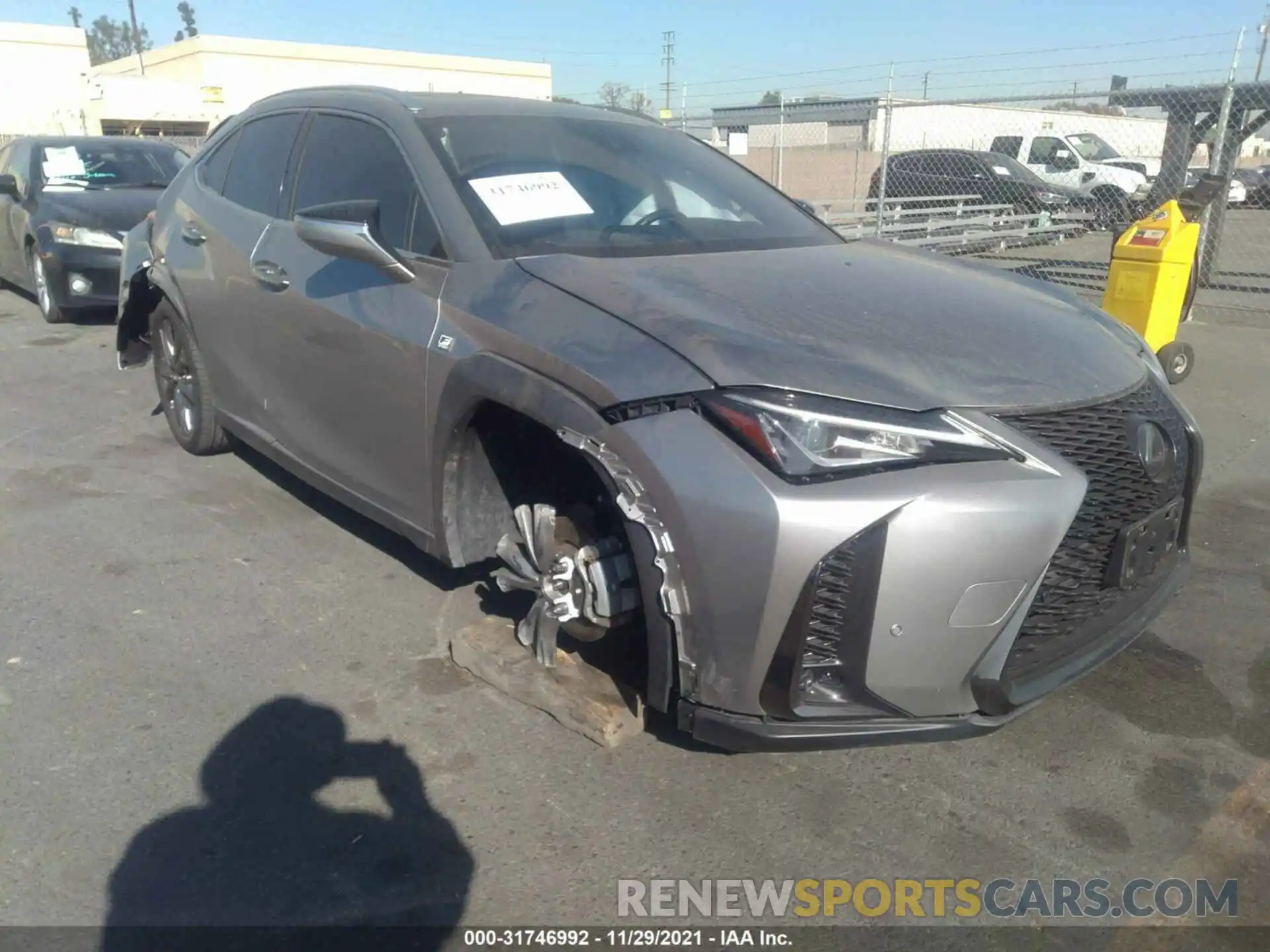 1 Photograph of a damaged car JTHR3JBH2L2022550 LEXUS UX 2020