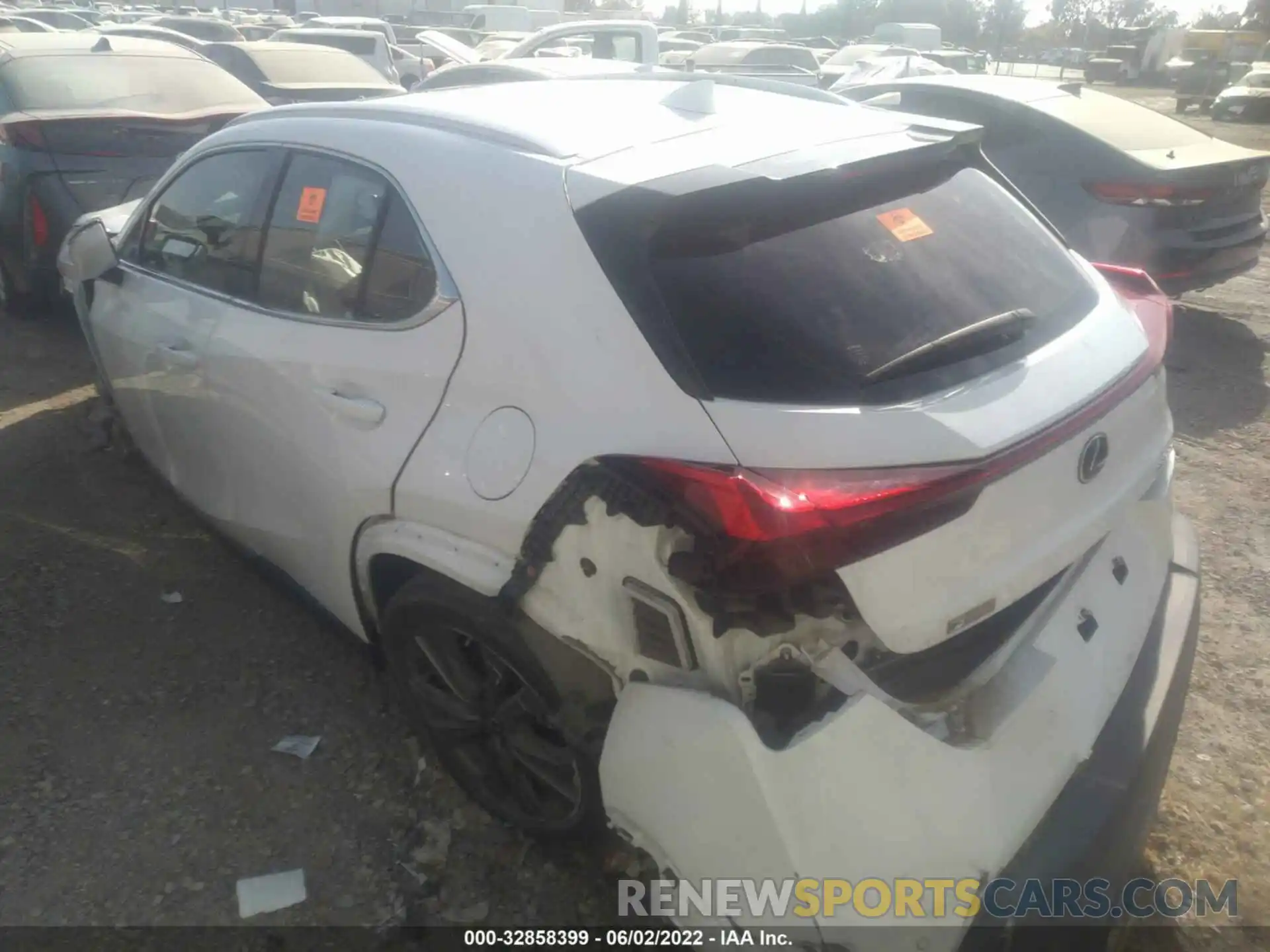 3 Photograph of a damaged car JTHR3JBH5L2022526 LEXUS UX 2020