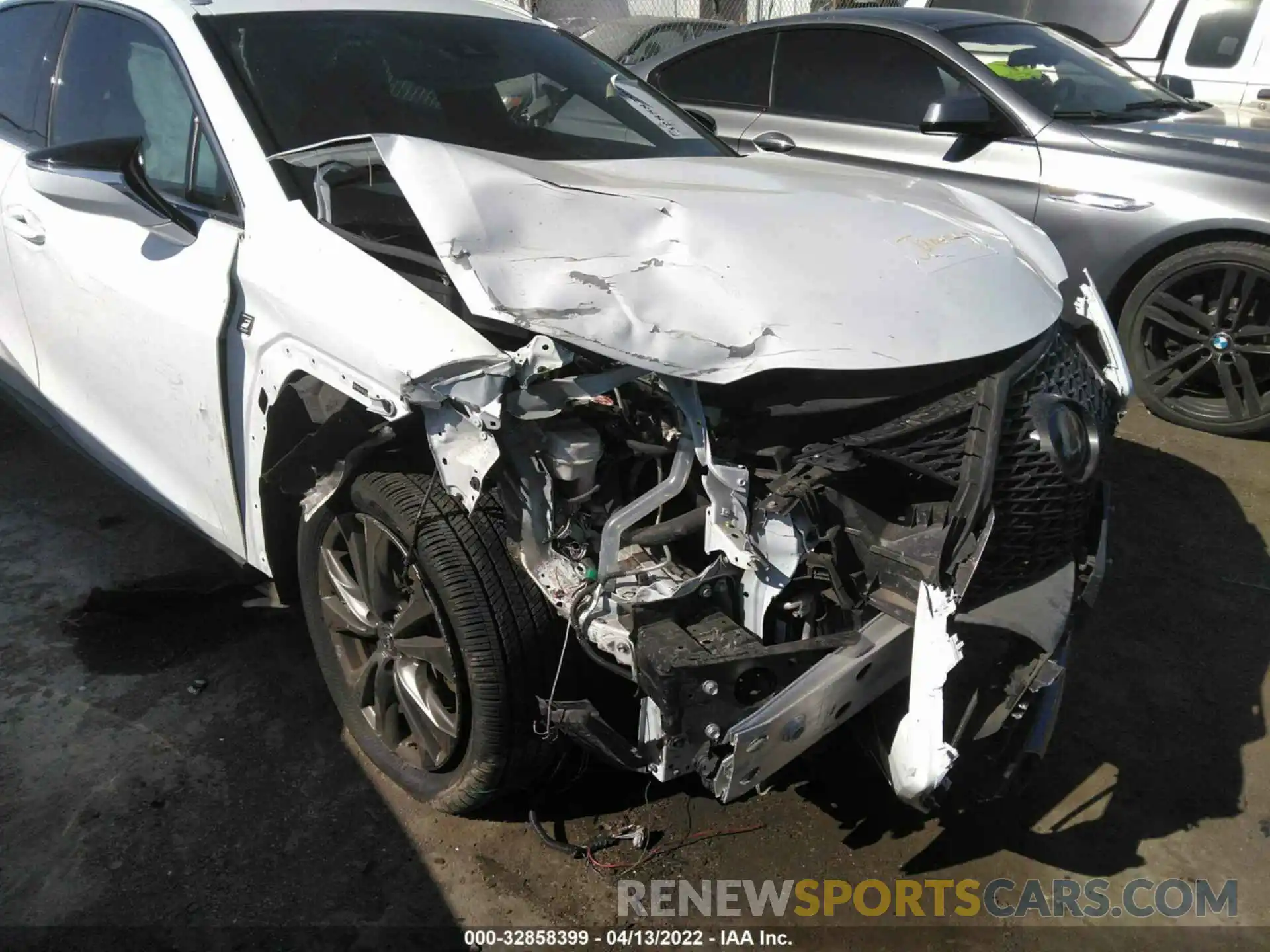 6 Photograph of a damaged car JTHR3JBH5L2022526 LEXUS UX 2020