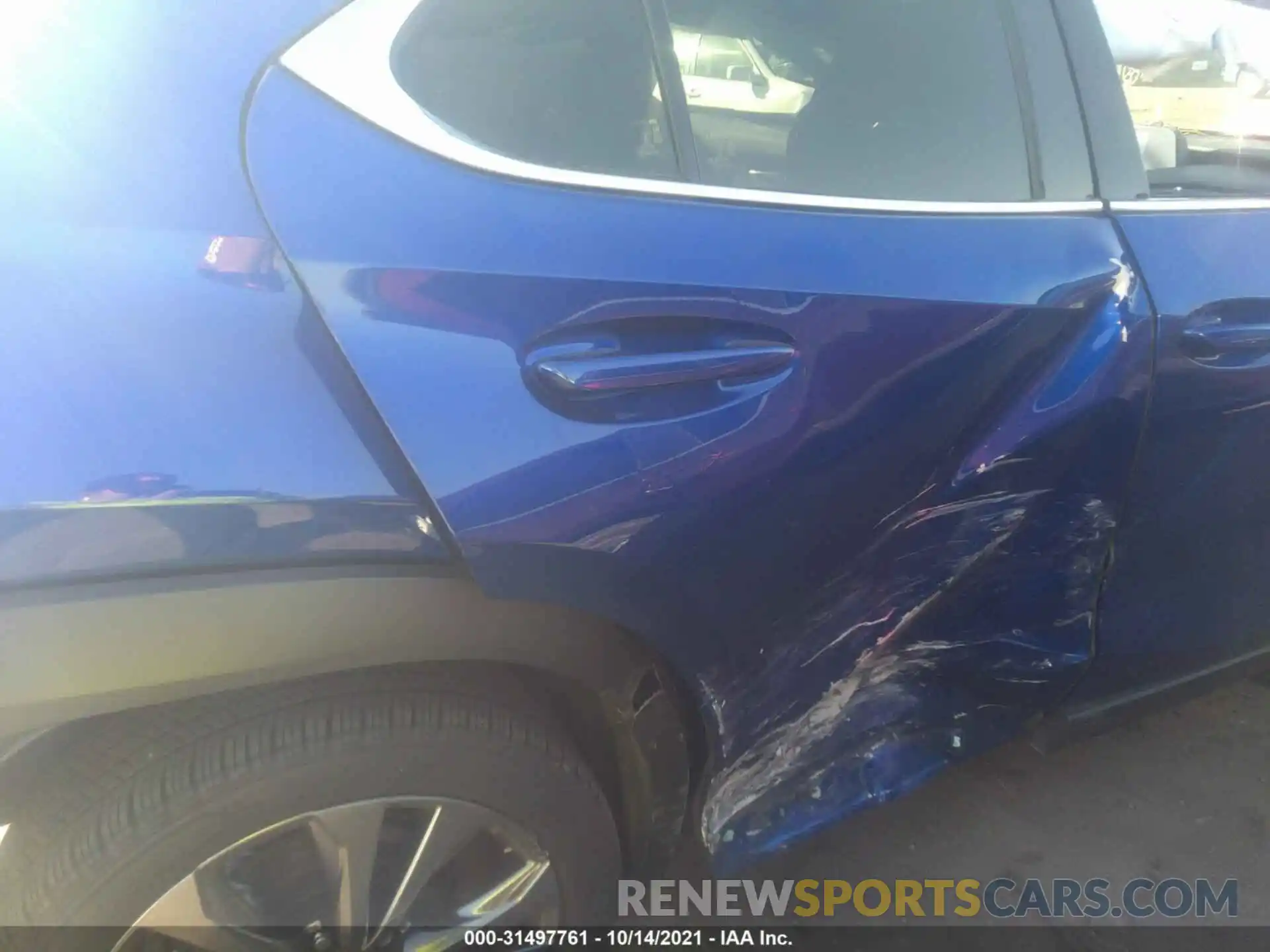 6 Photograph of a damaged car JTHR3JBH8L2021354 LEXUS UX 2020