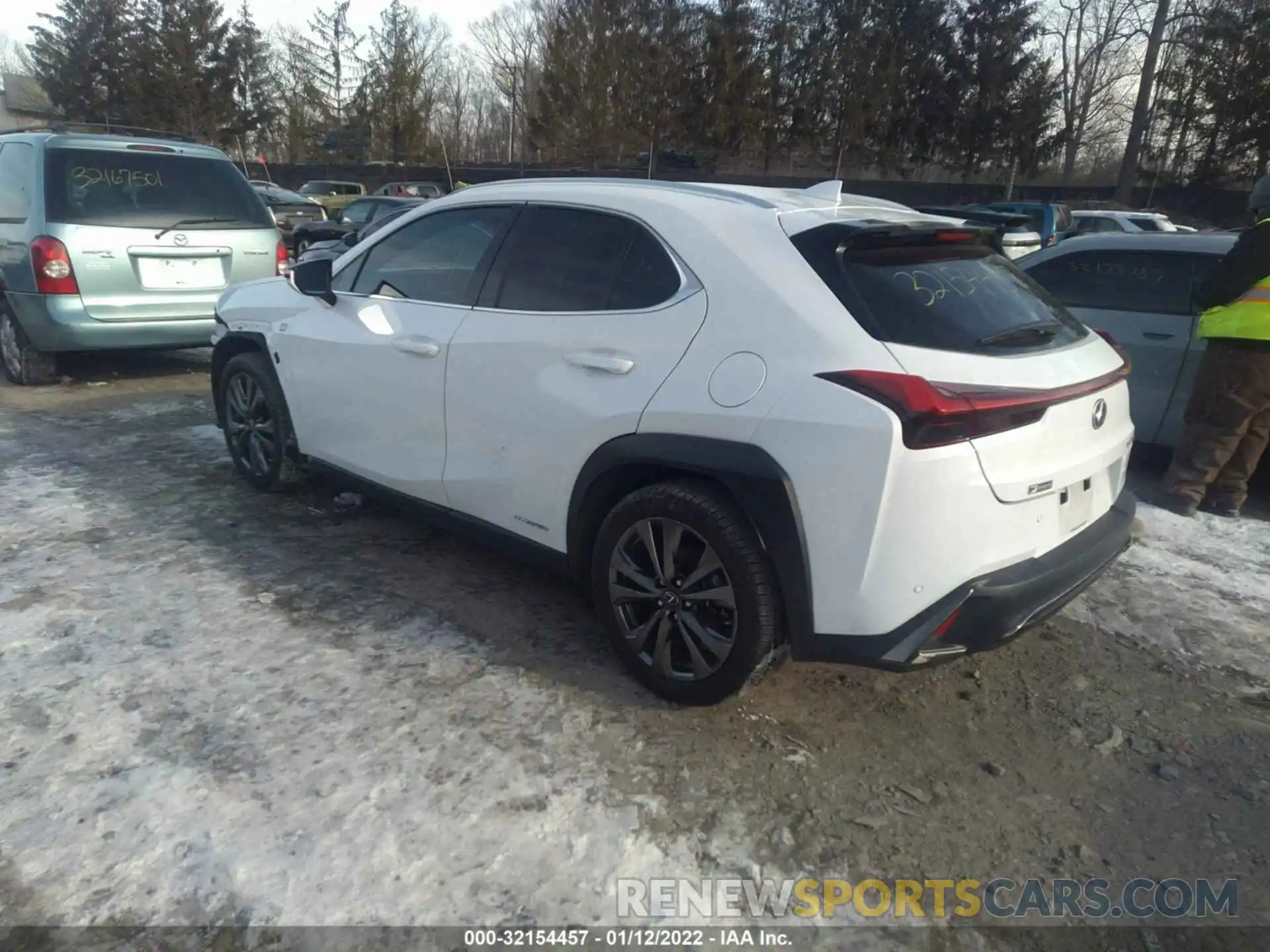 3 Фотография поврежденного автомобиля JTHR9JBH2L2027293 LEXUS UX 2020