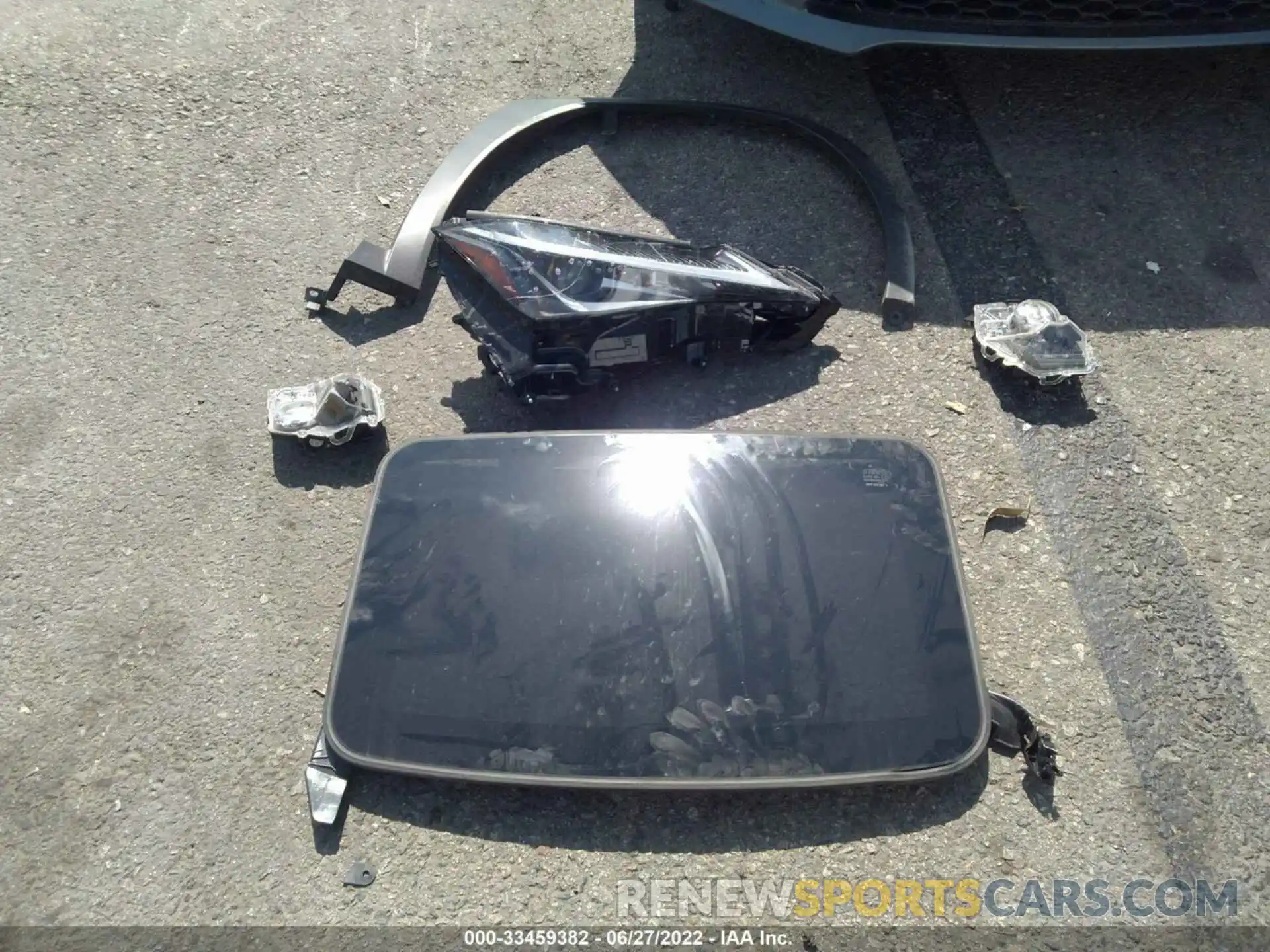 11 Photograph of a damaged car JTHR9JBH5L2028177 LEXUS UX 2020